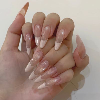 フレンチネイルカラーベース込み¥9800