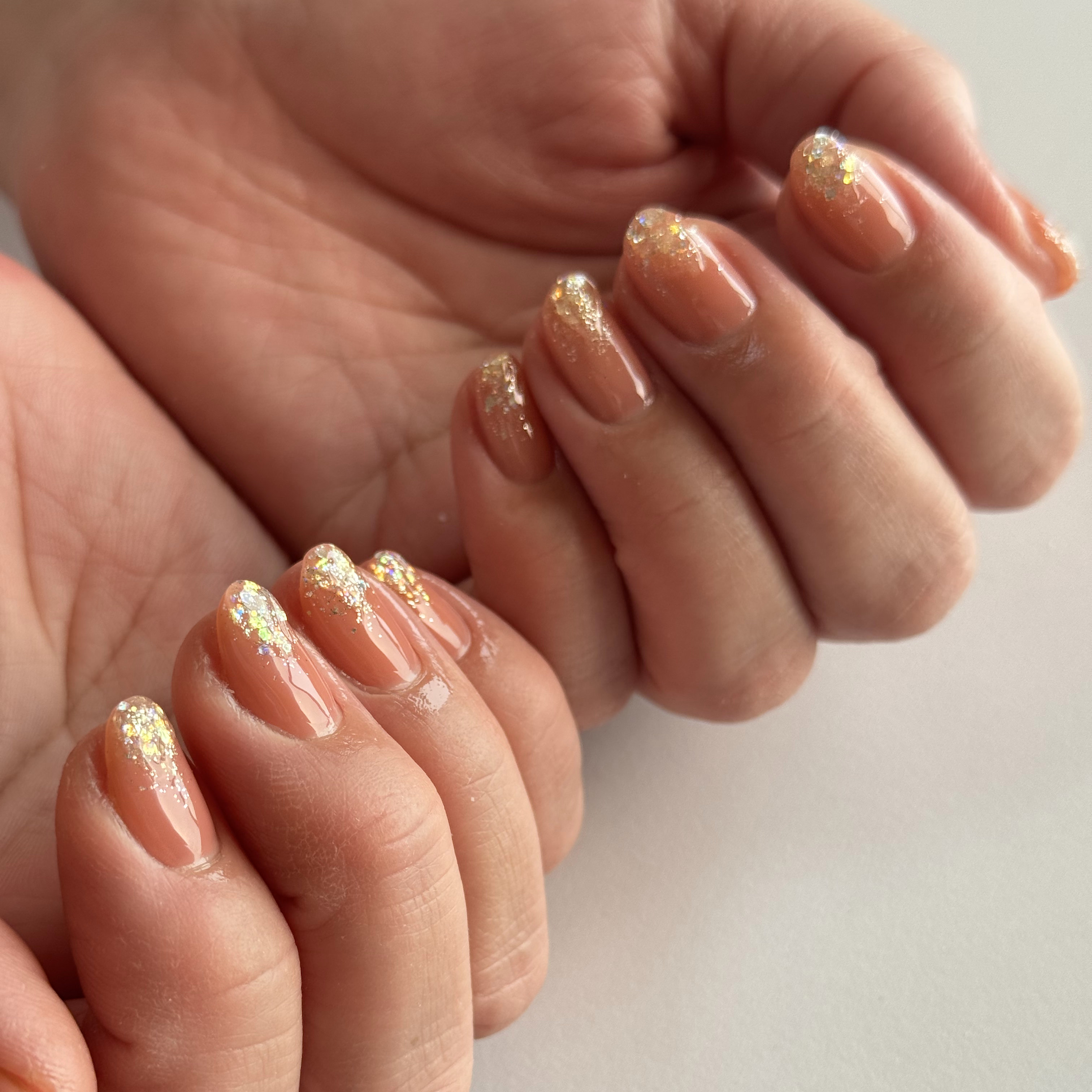 muni.nail