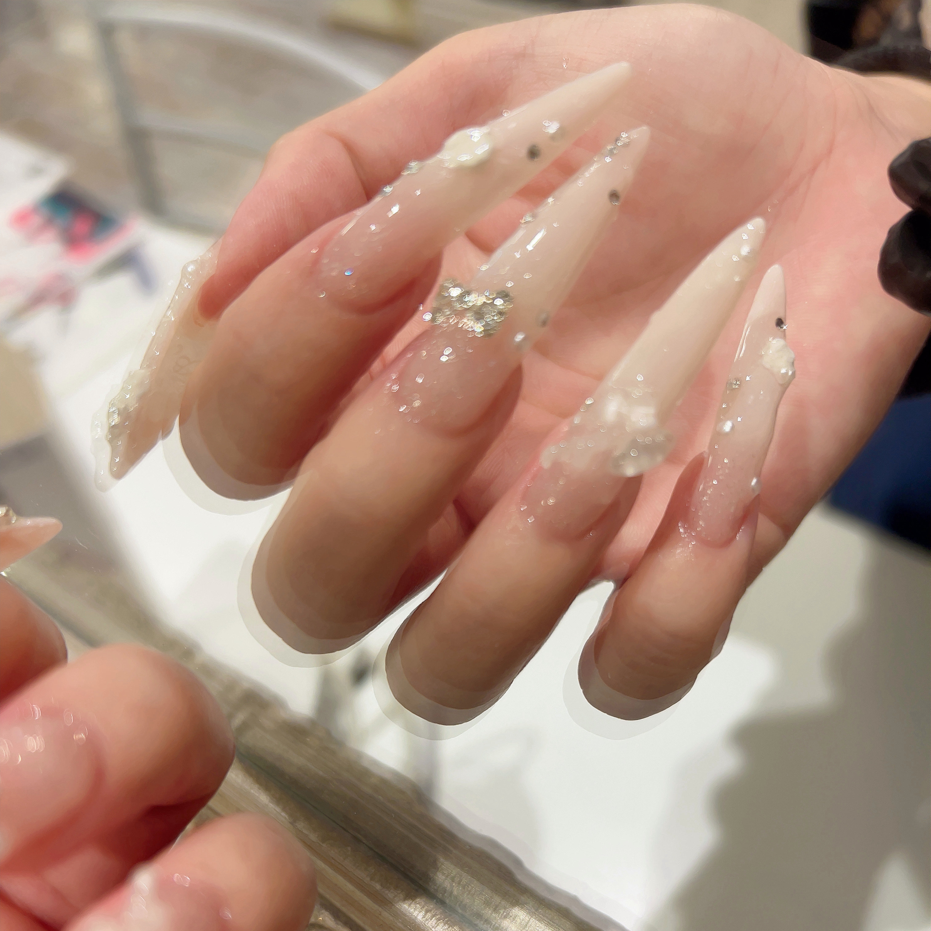 mio_trunail