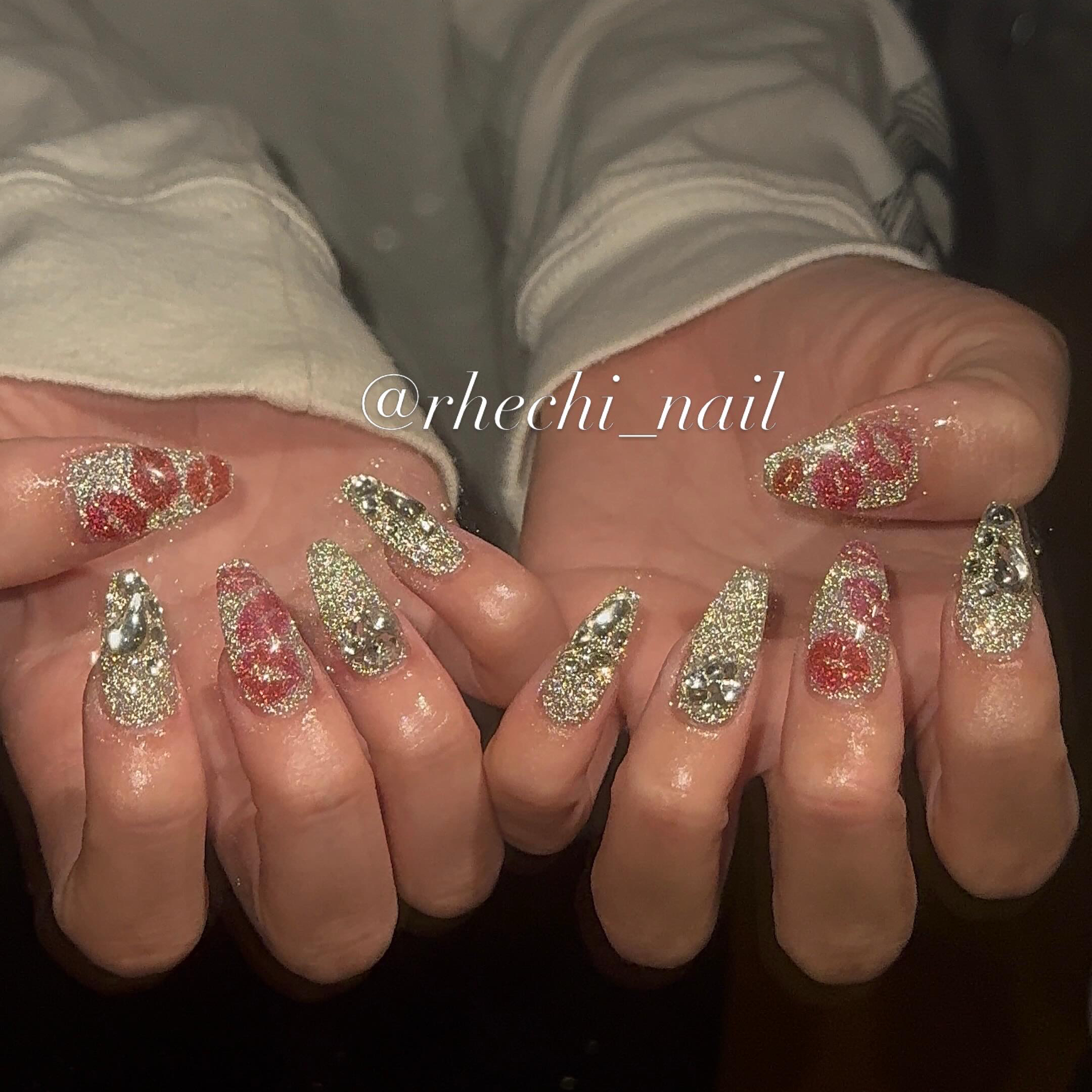Rhechi_nail