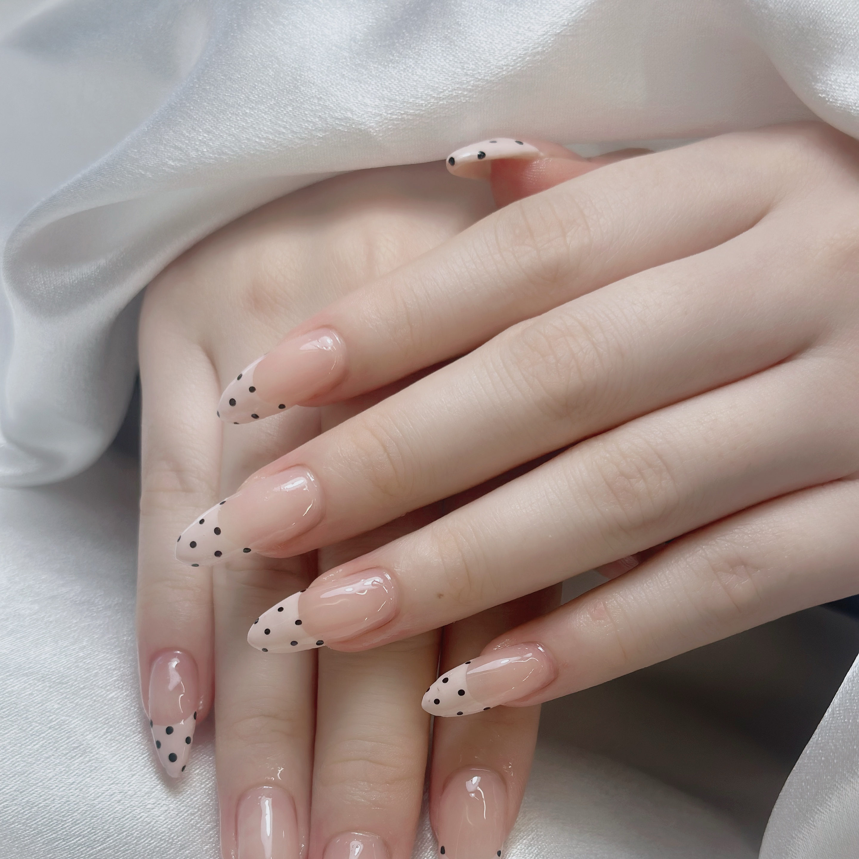 Ami_Nail_reina