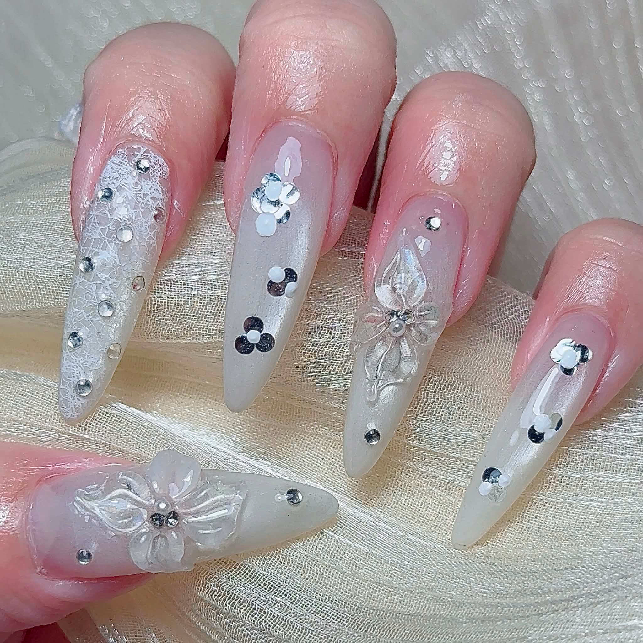 Cicinails