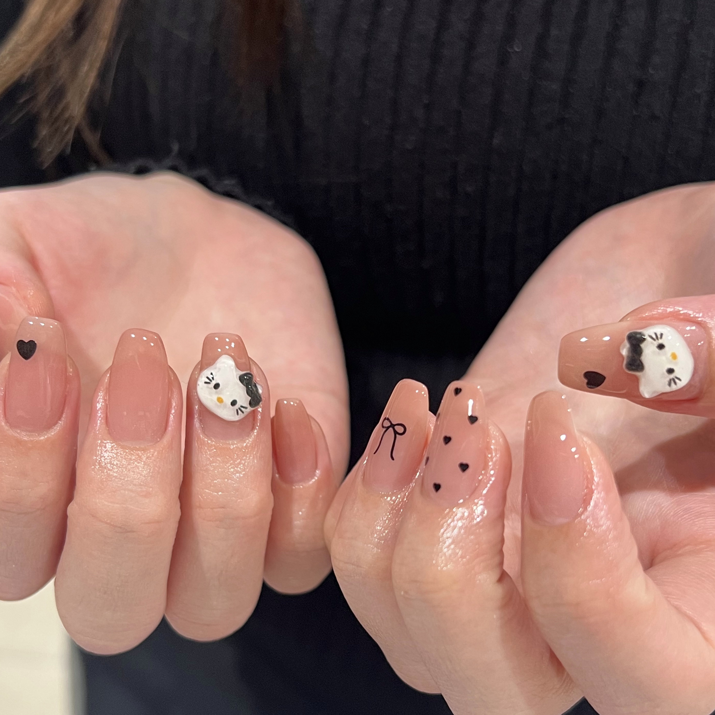 LUNA.nail