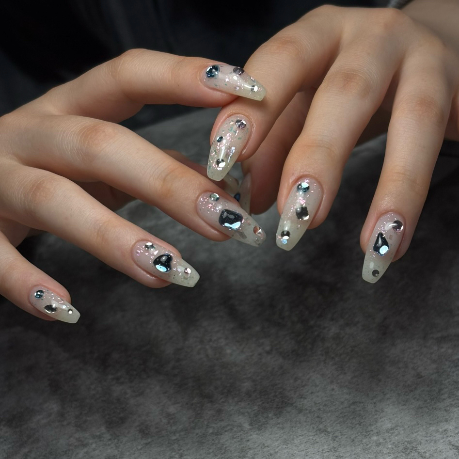 nail_salon_Lebel