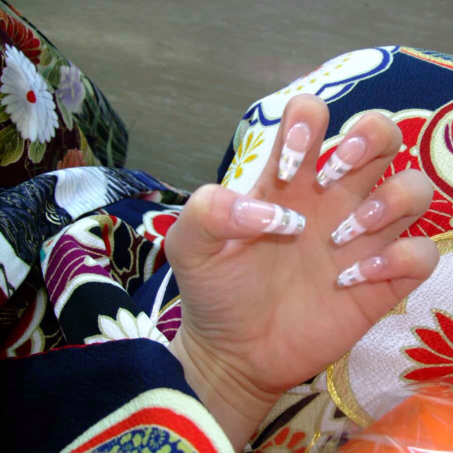 nailsalongia
