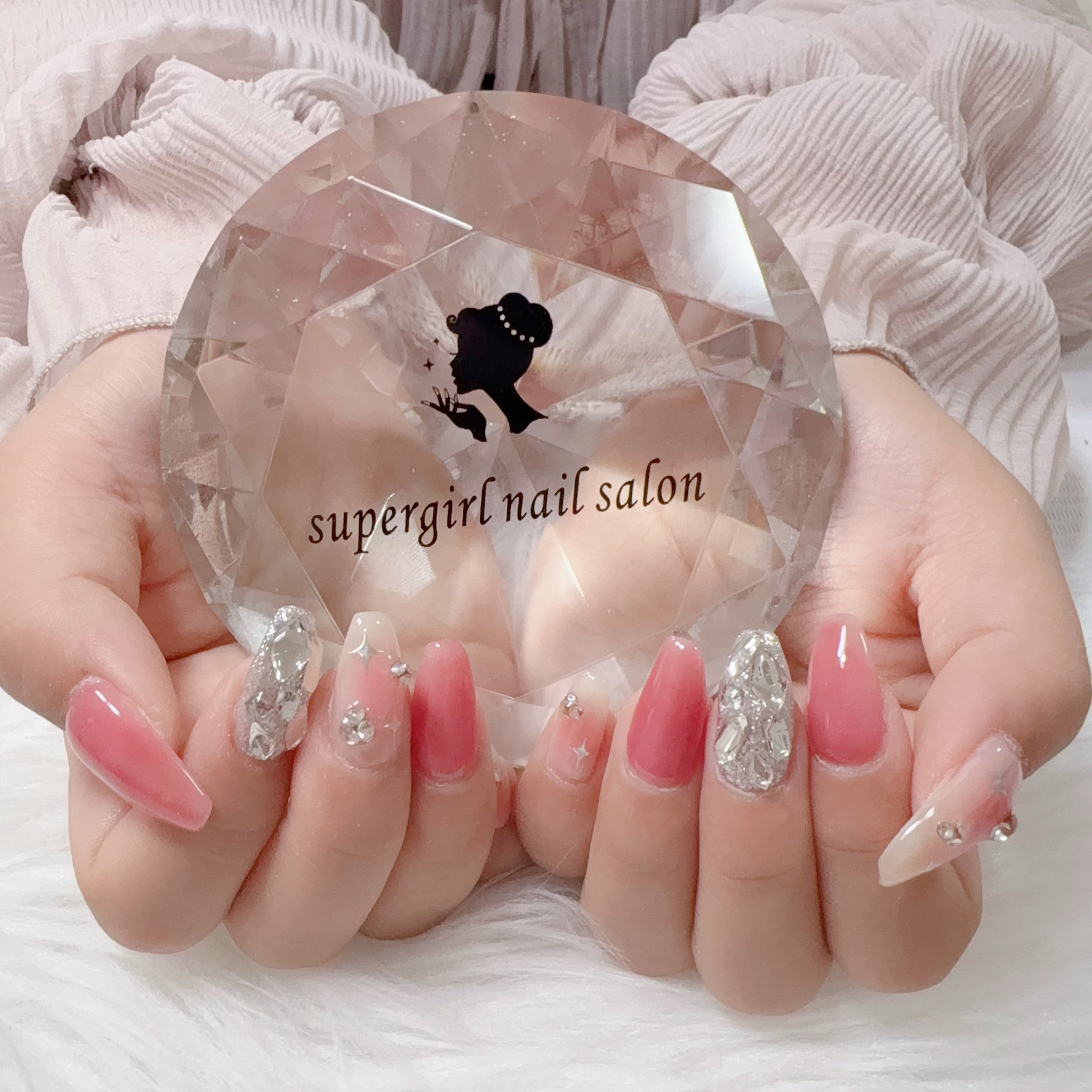 supergirlnailsalon