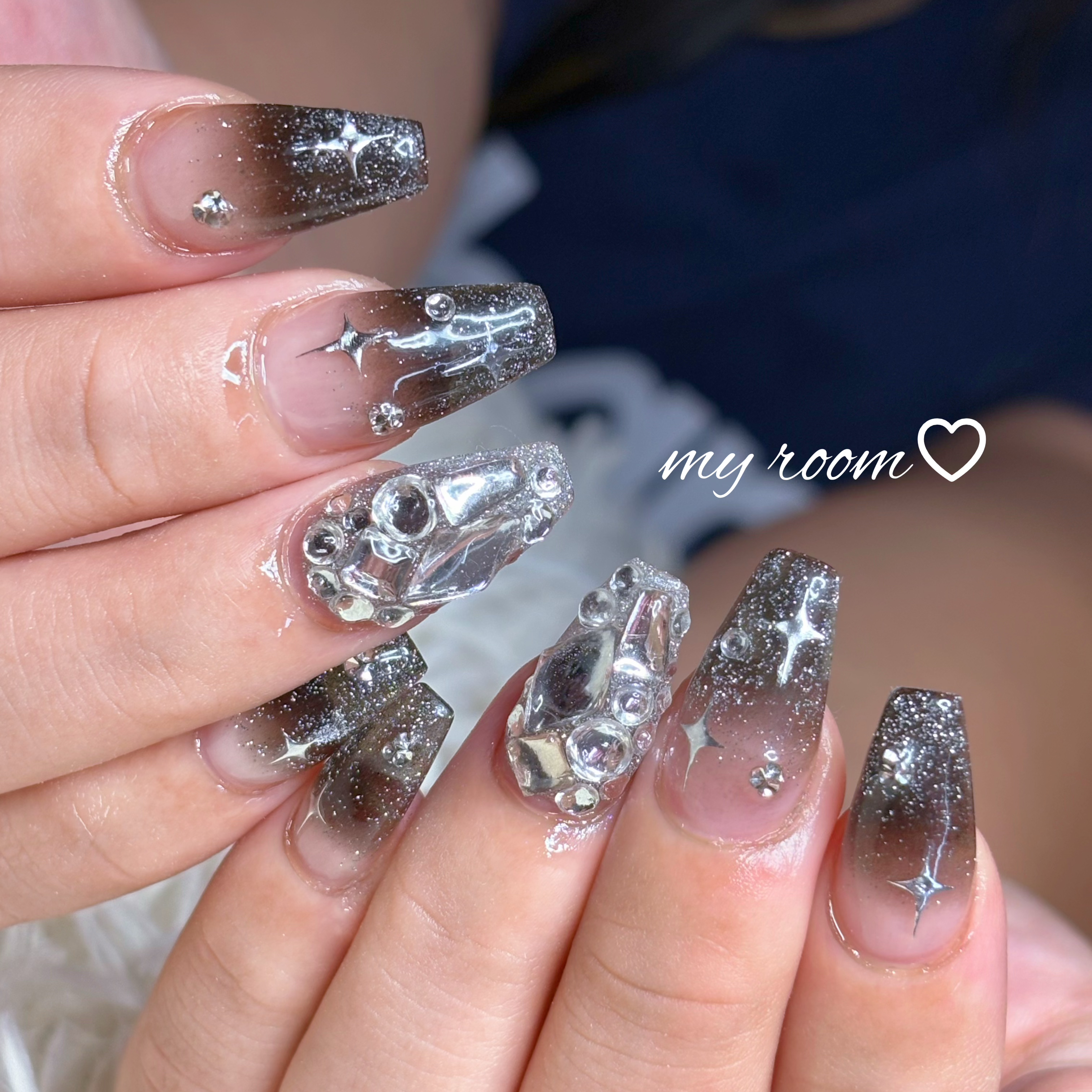my_room.nail