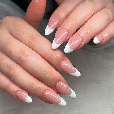 ベースカラー1色フレンチネイル