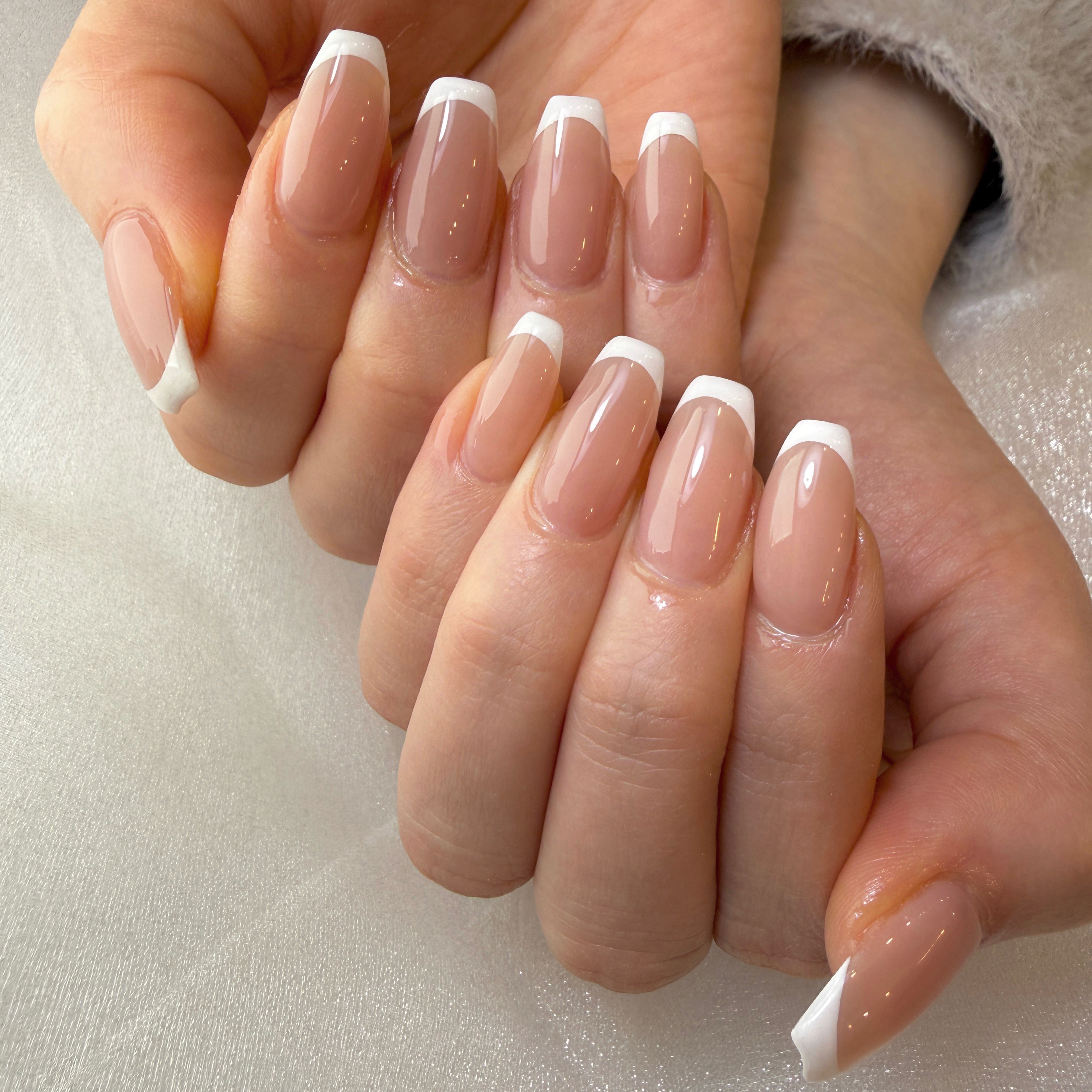 lumina_nails