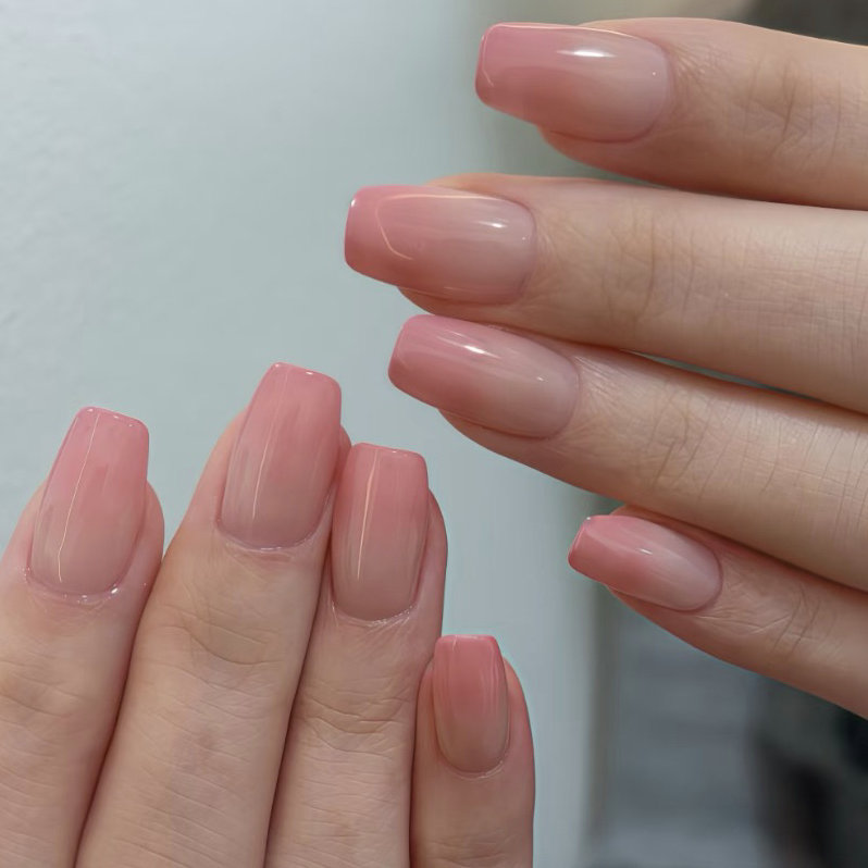 molly_nail