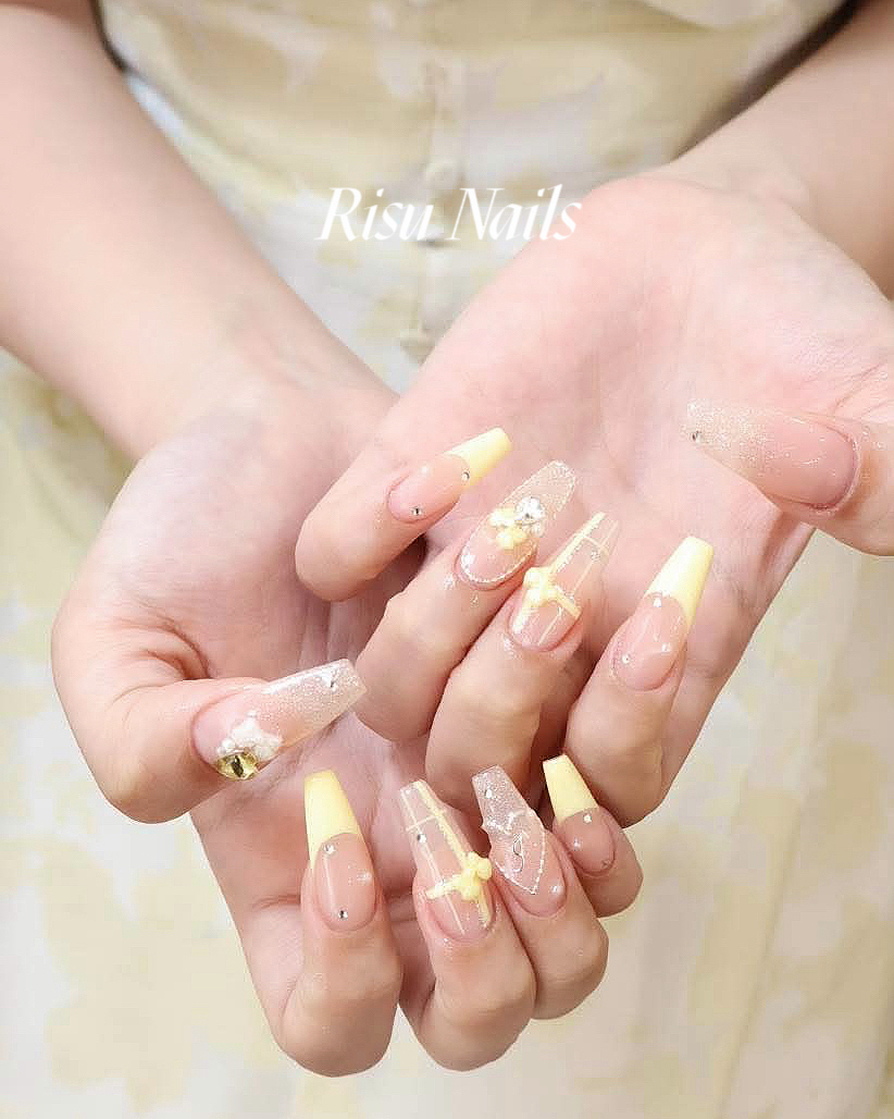 Risu_Nails