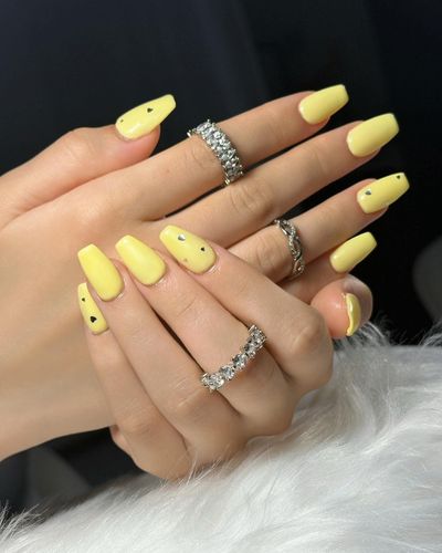 💅長さ出し＋カラージェル
💅カラージェル/マグネット/ラメ
💅ハンドクリーム付