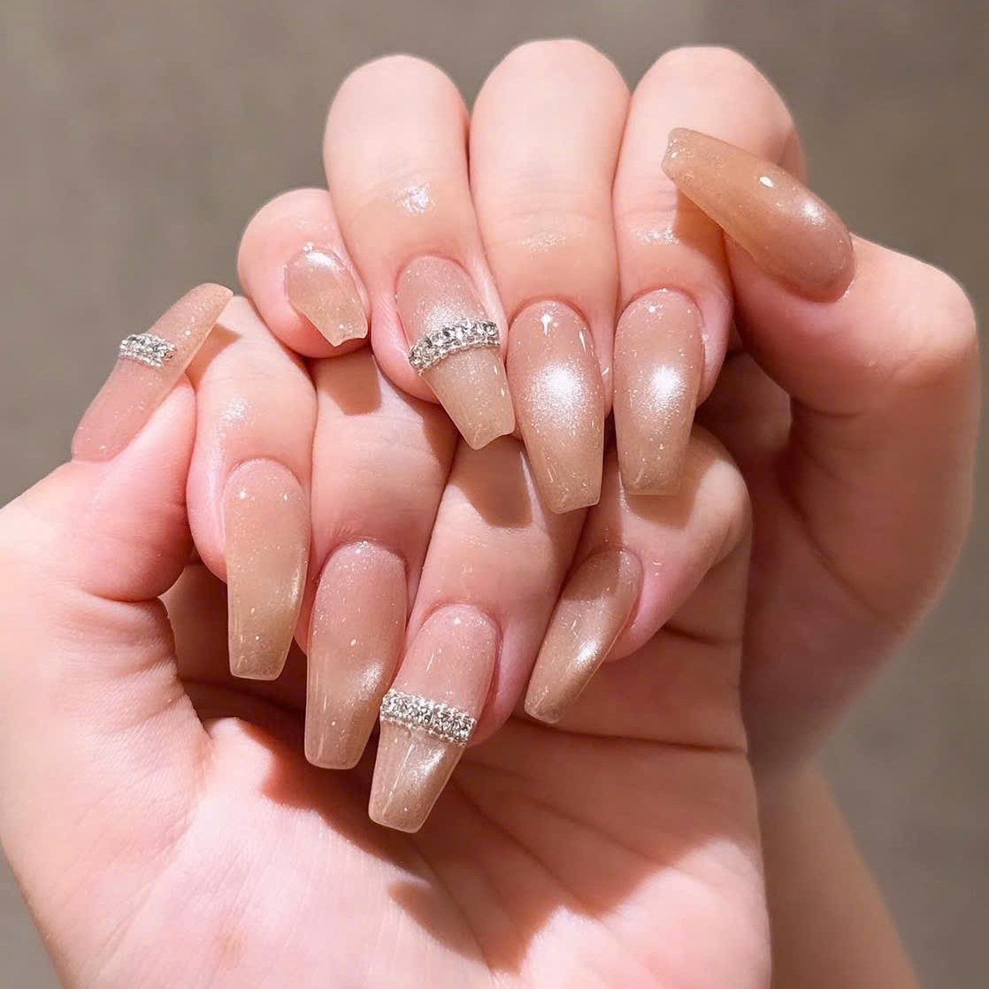 Lunas_Nails