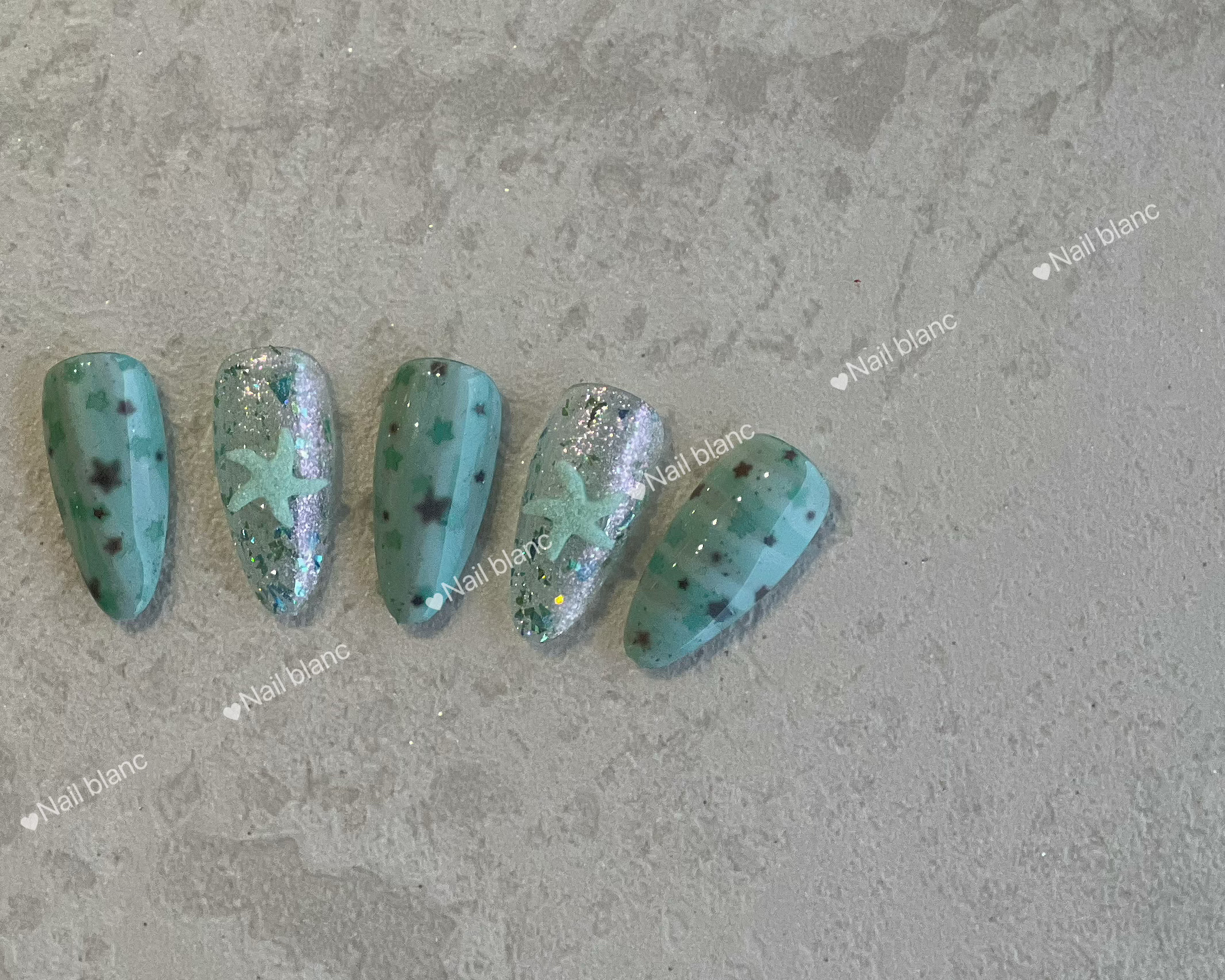 Nail_Blanc.