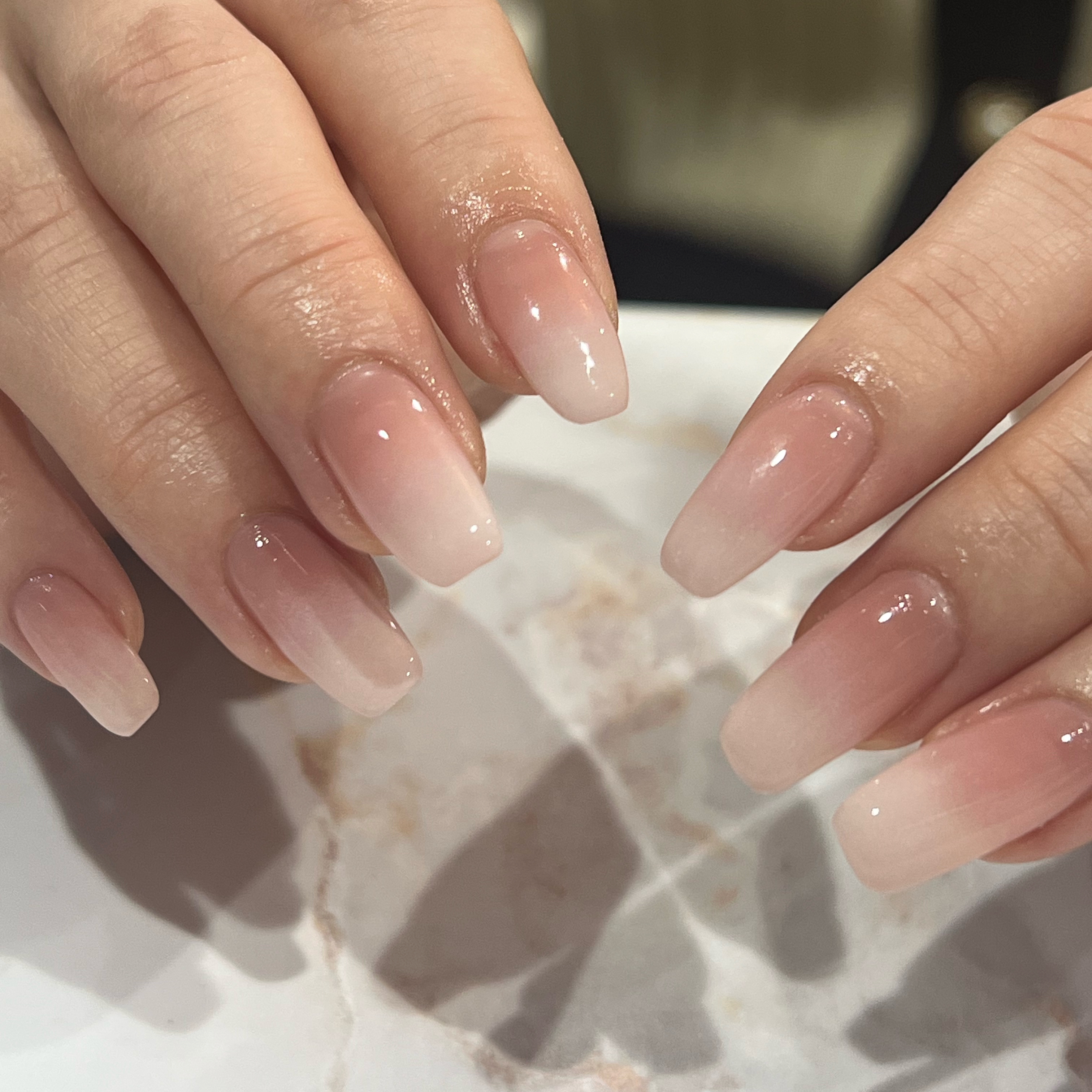 LUNA.nail
