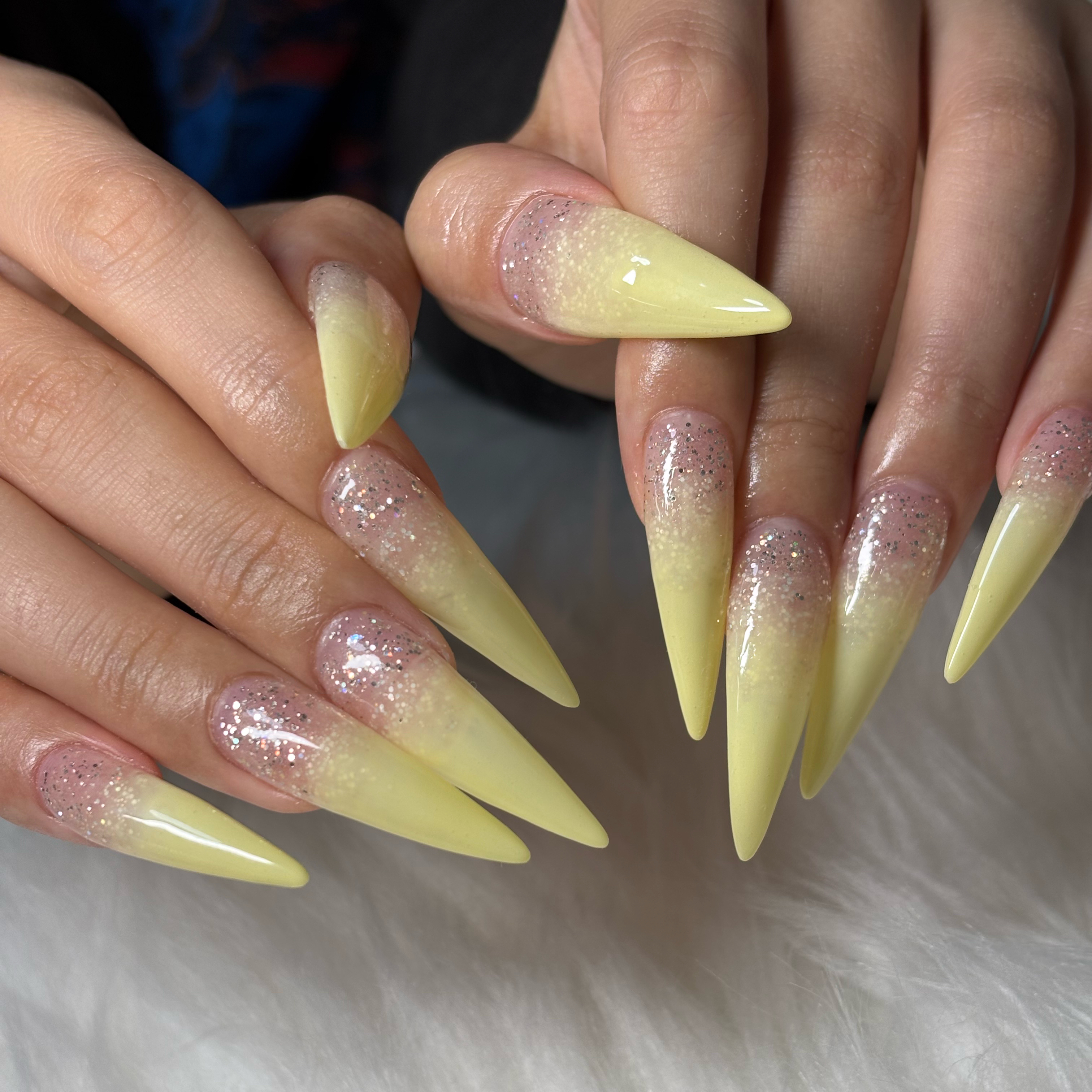 Luriernails_rie