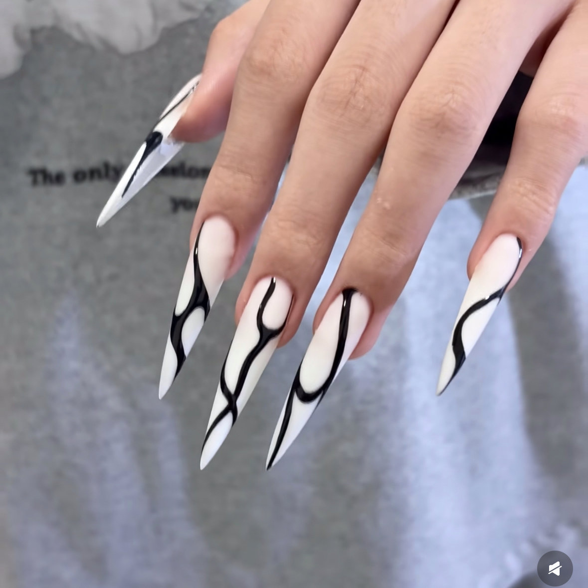 Suning_nail