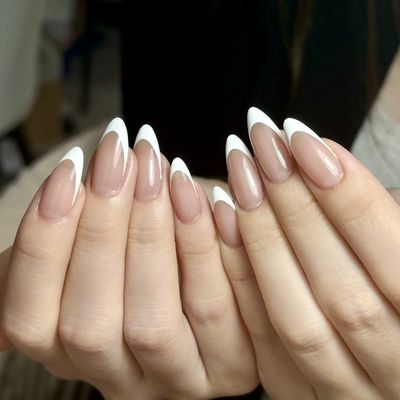 チップ長さだしフレンチネイル