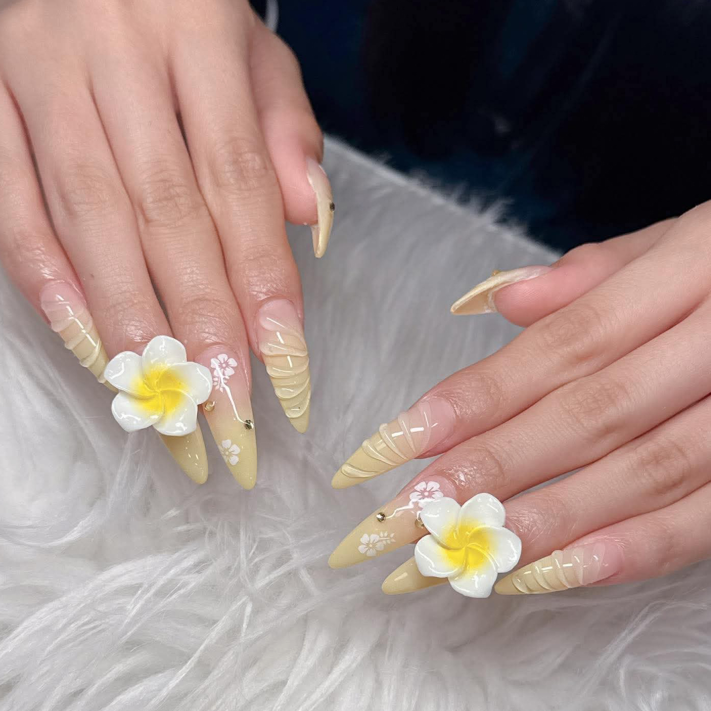 LeeNails_huong