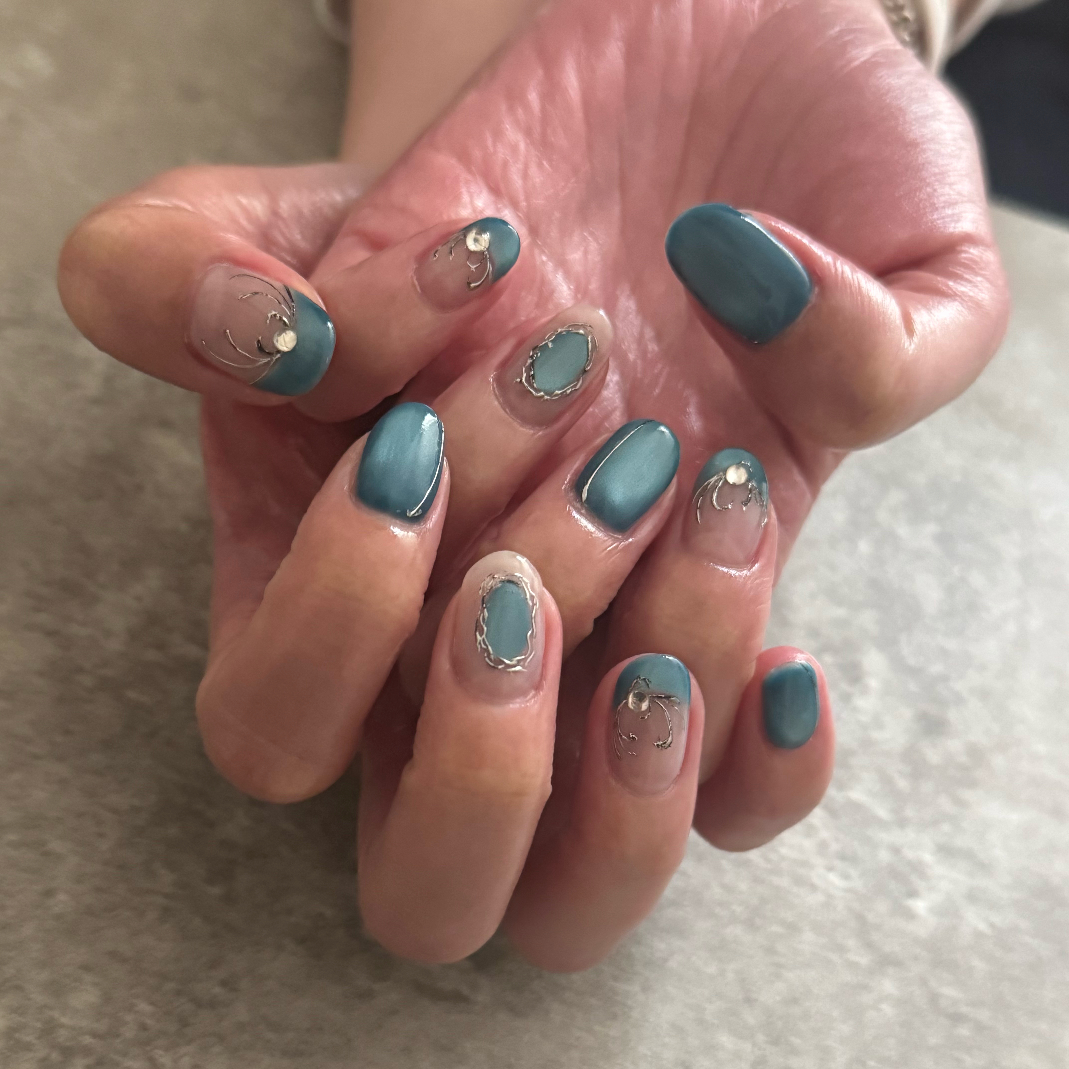 MIU_nail