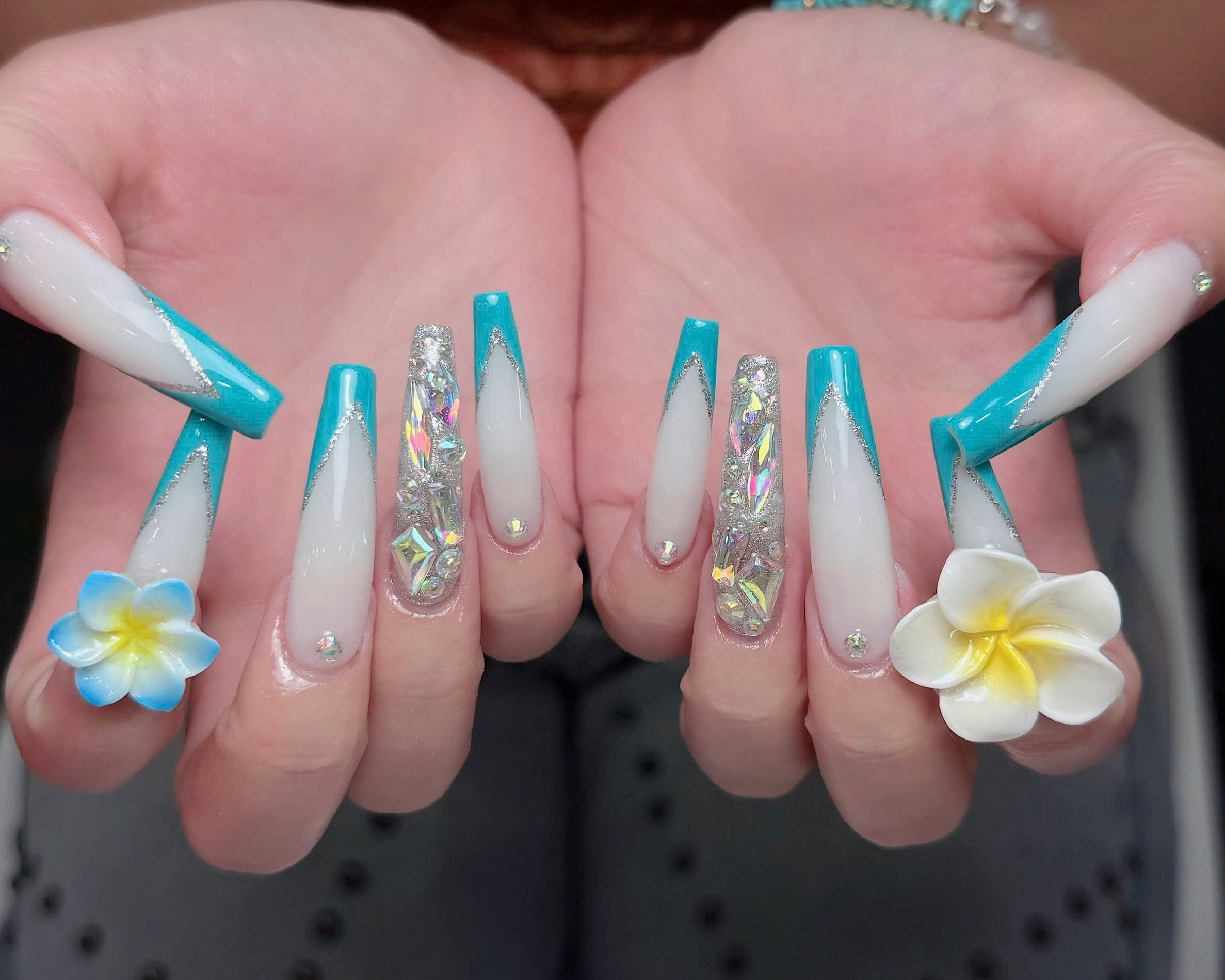 Michi_nails_salon
