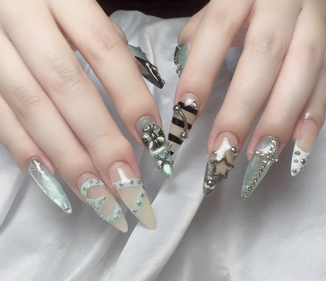 Hara01_Nail