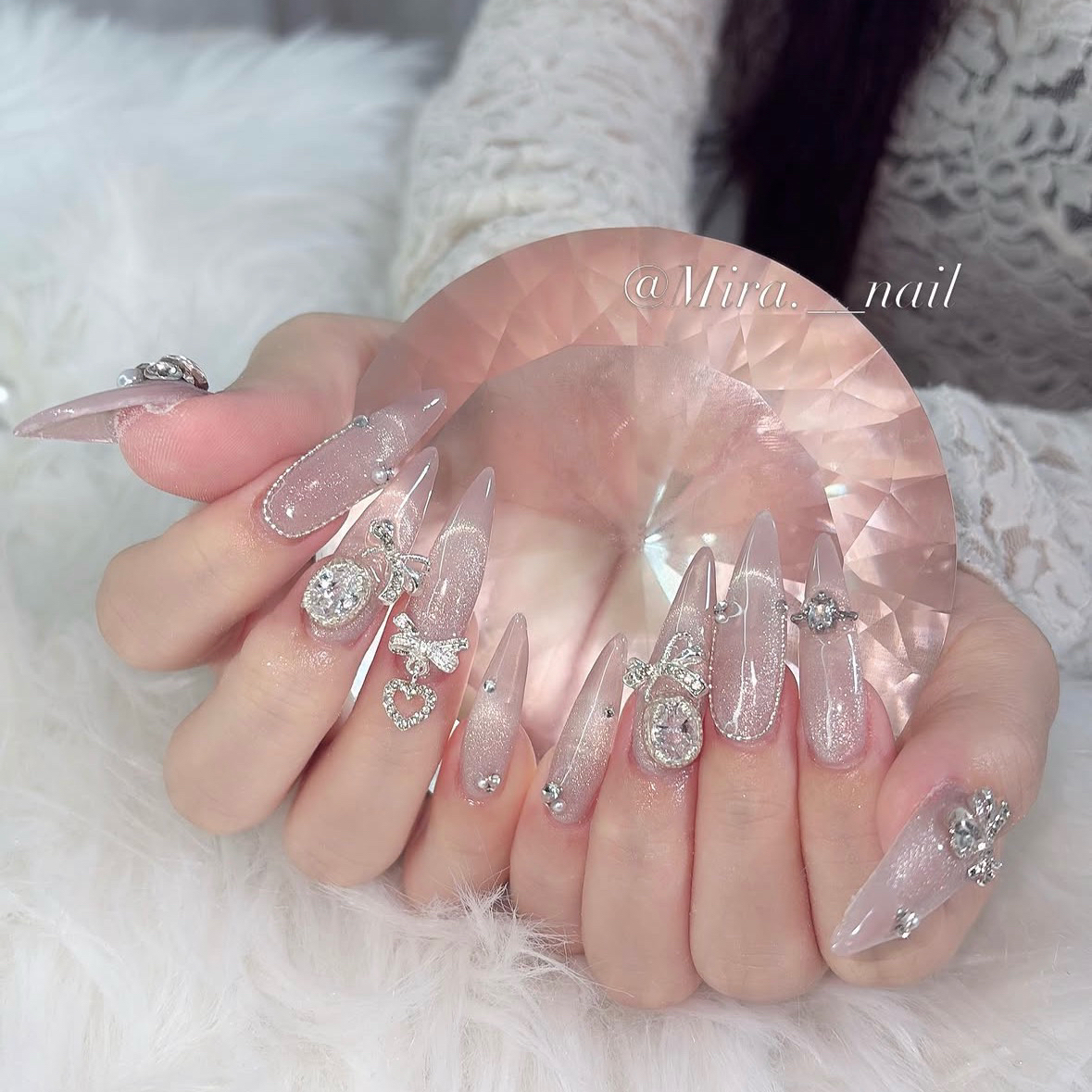 Mira__nail0501