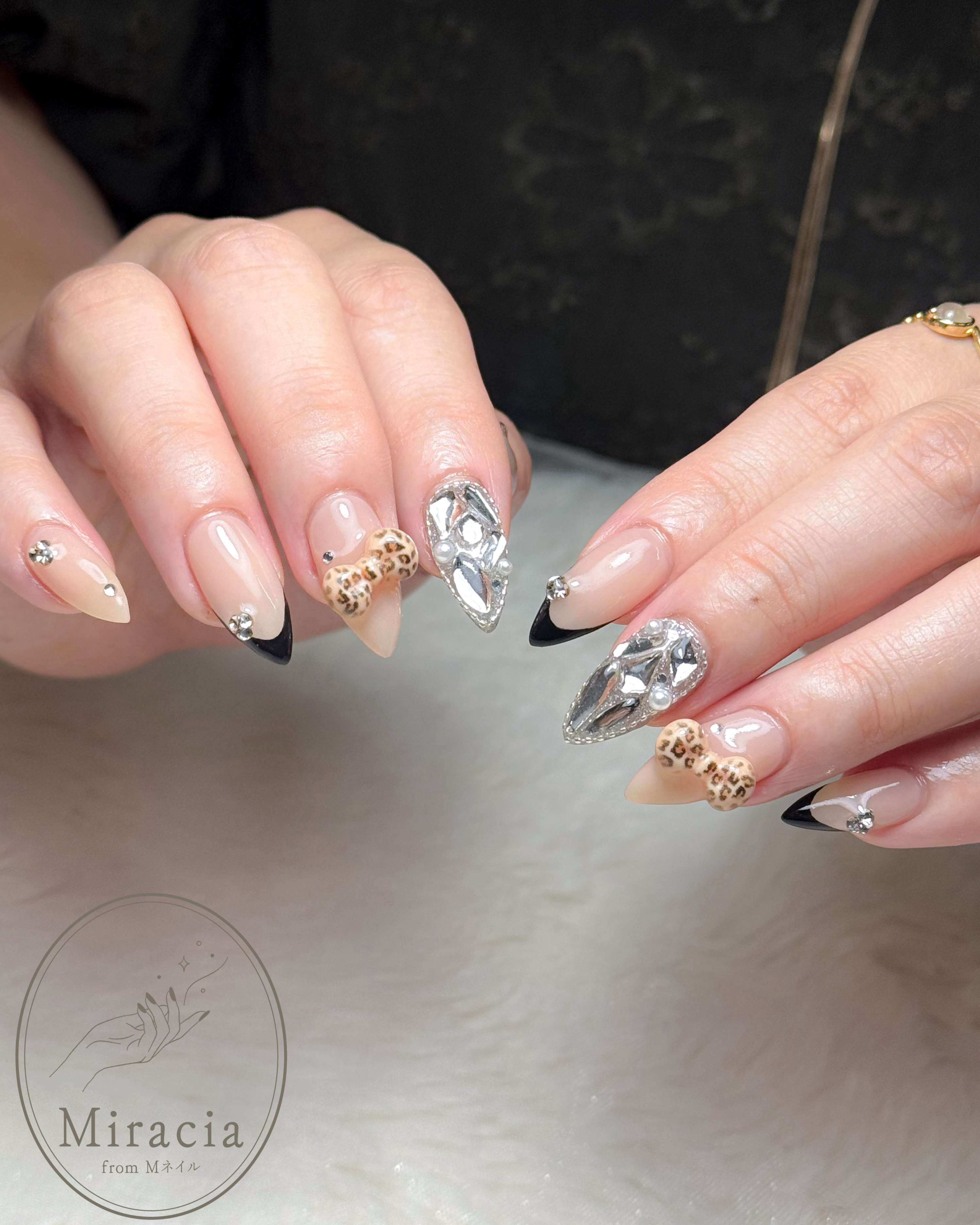 10lino.nail