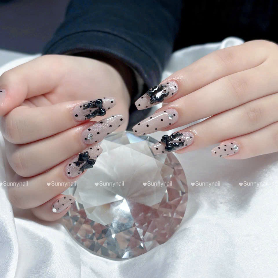 Suka_Ana.chuo_nail