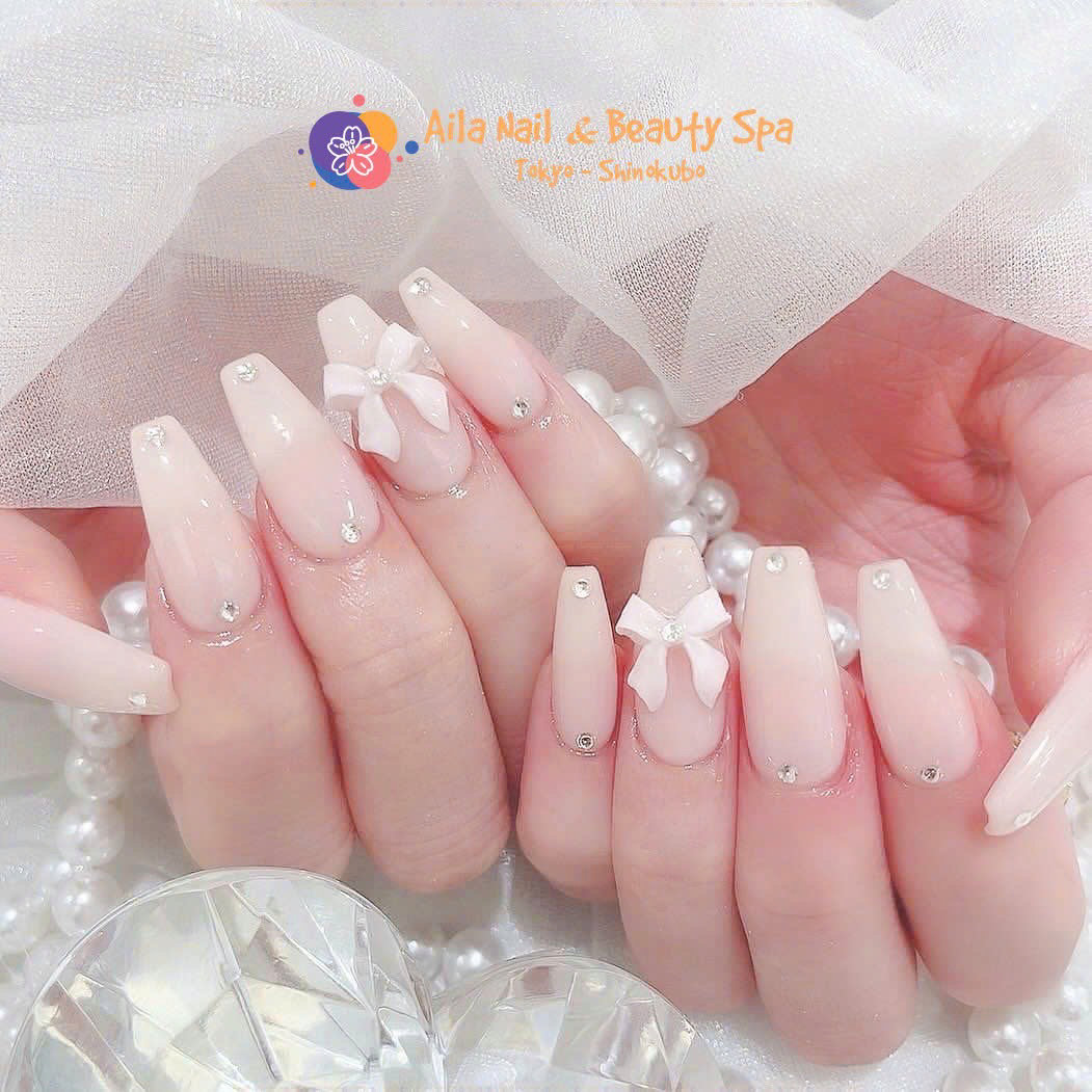 Aila_Nails