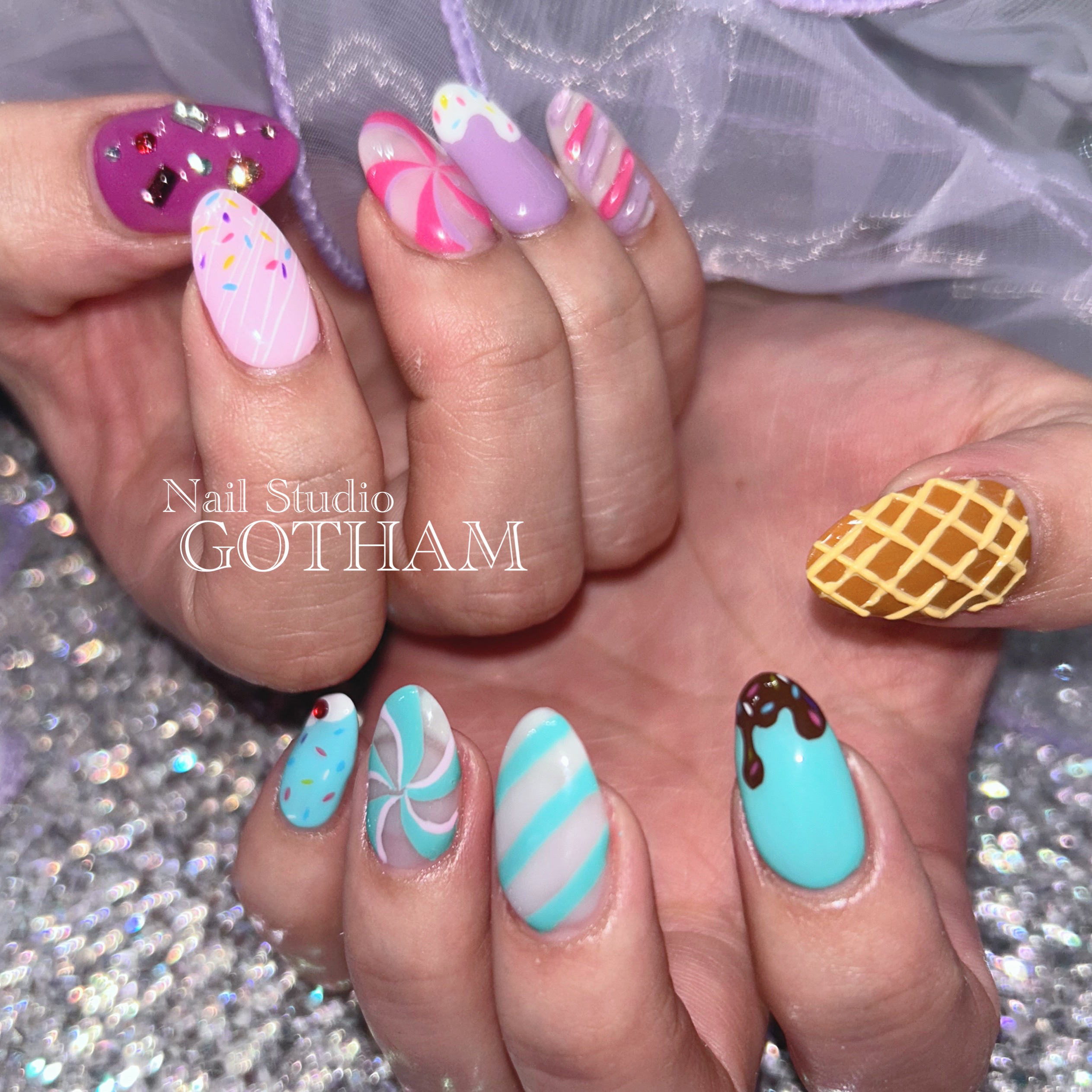 Nailstudio_GOTHAM
