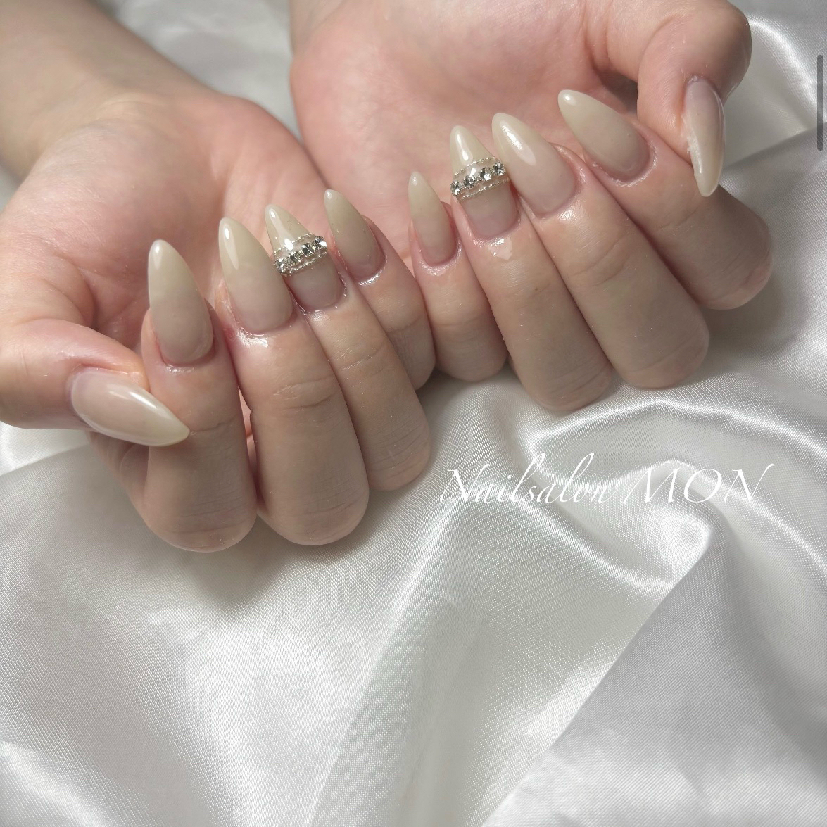 Nailsalon_MON