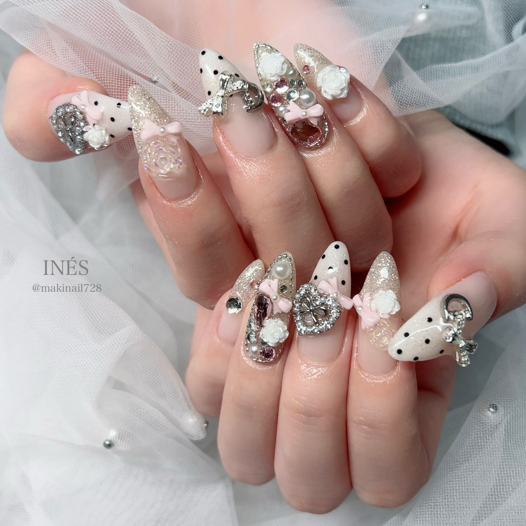 salon_de_ines_maki