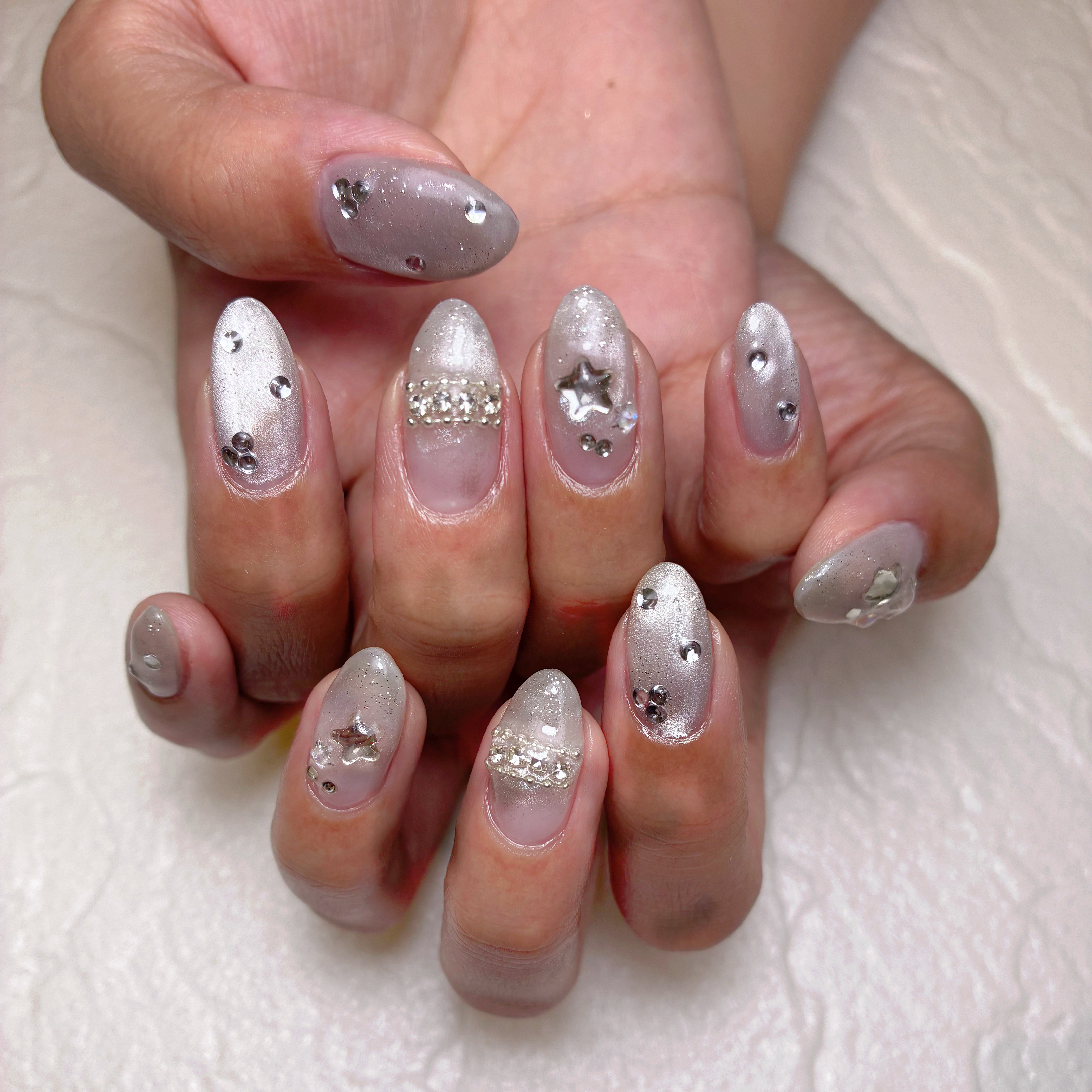lux.nail
