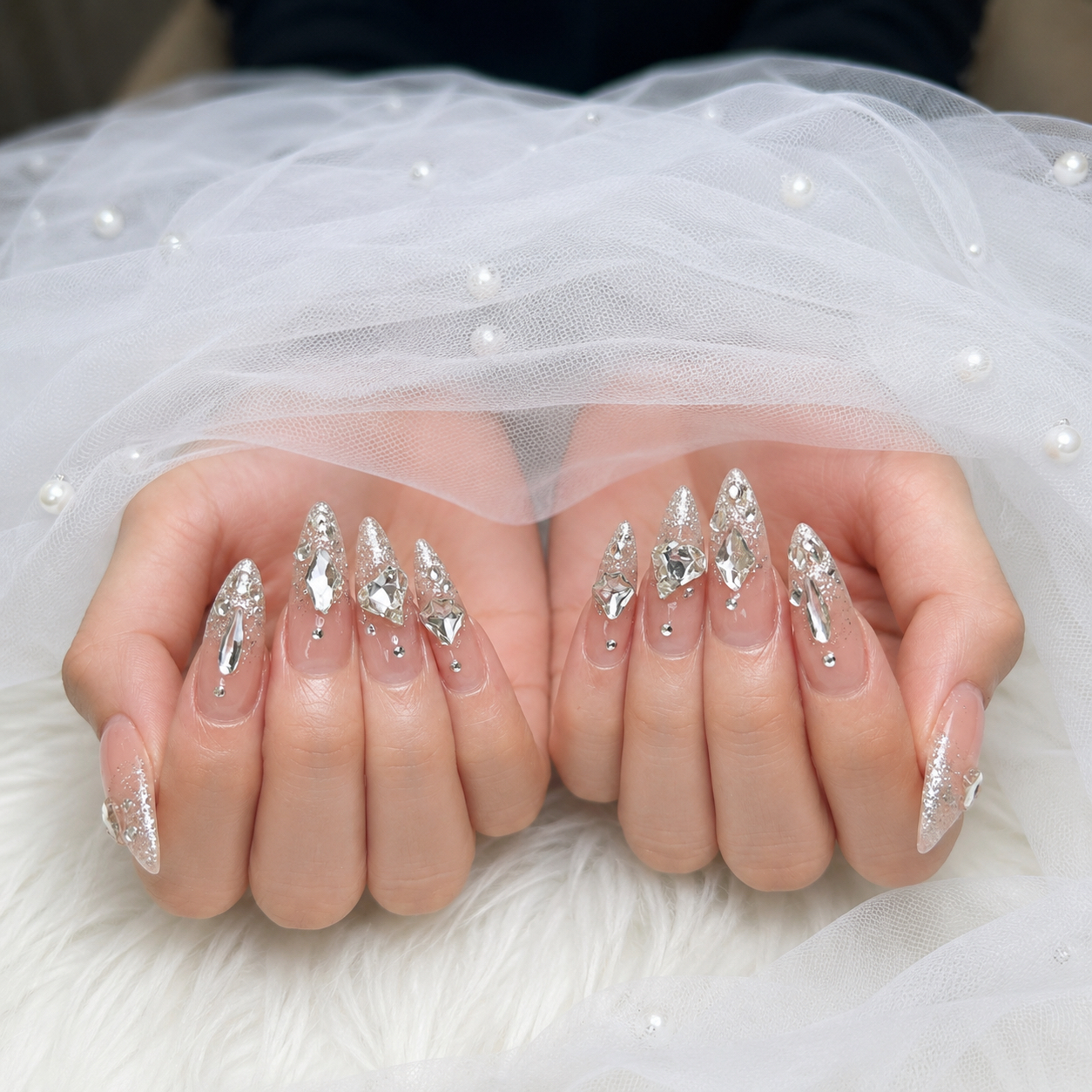 Bara_Nails