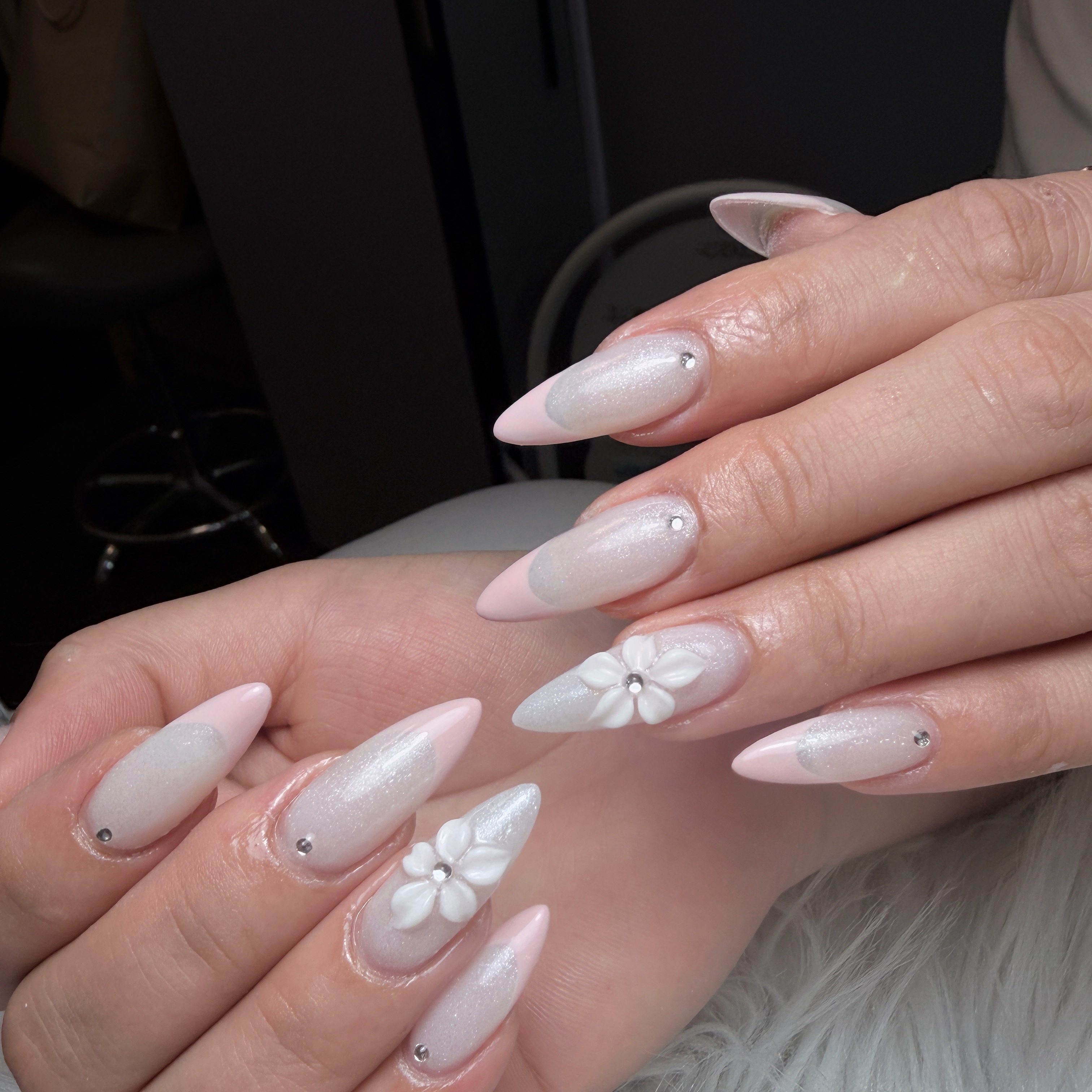 Tokyo_Nails_Model