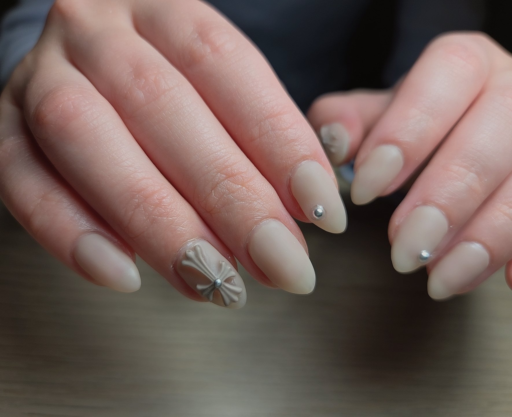 nail_ran4010