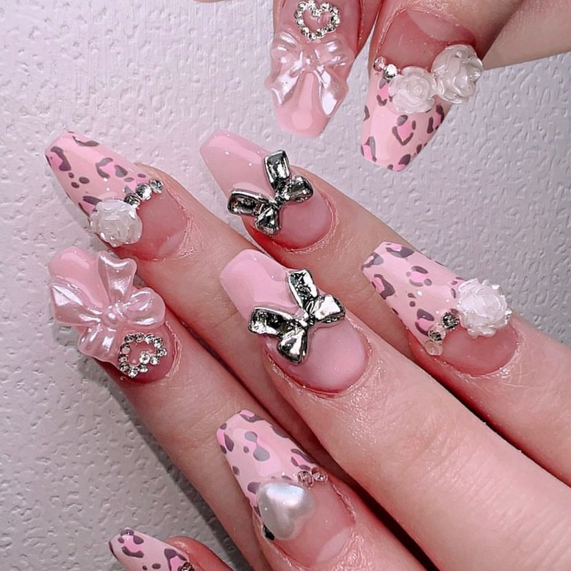 Rina_lucienailSalon