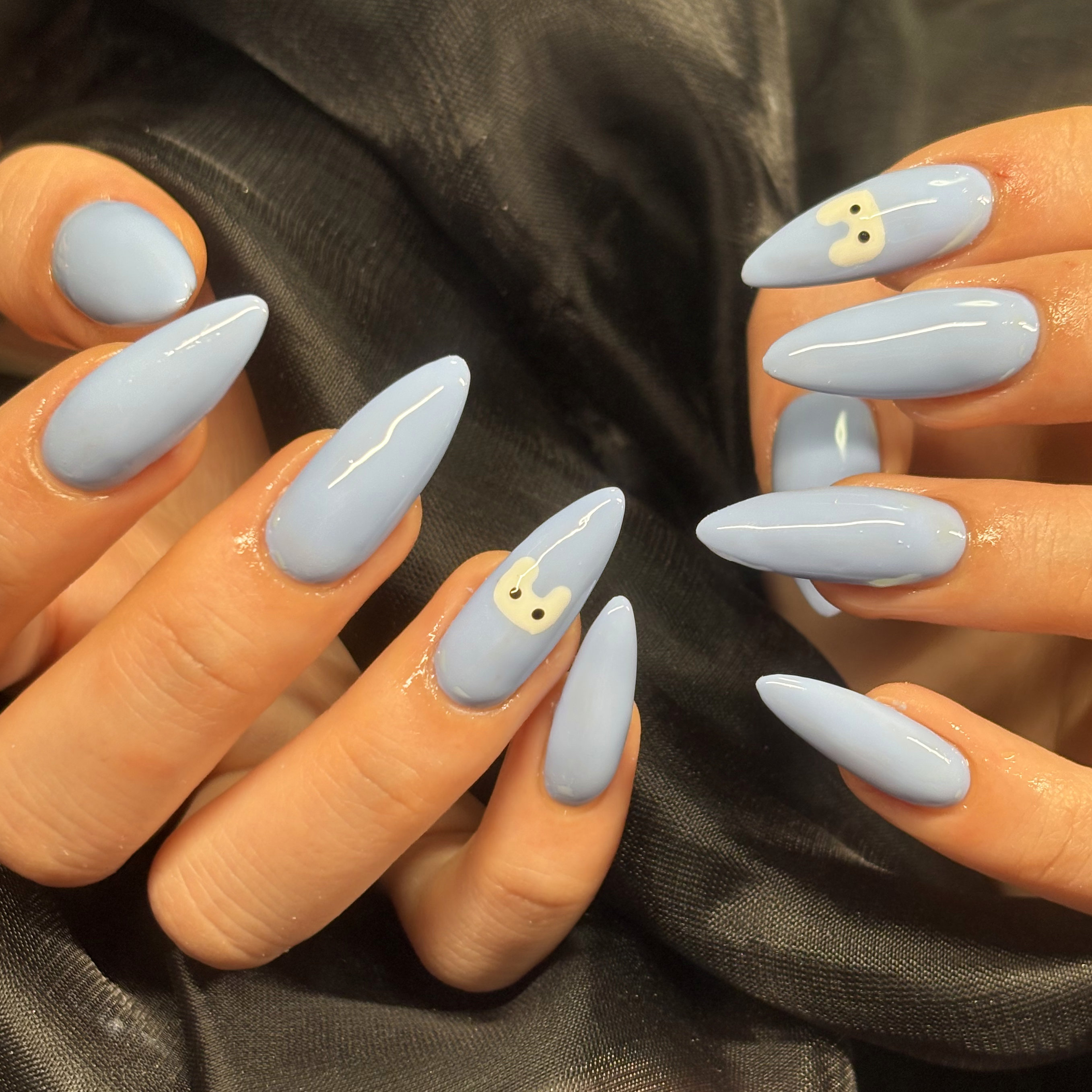 HandSnailZama