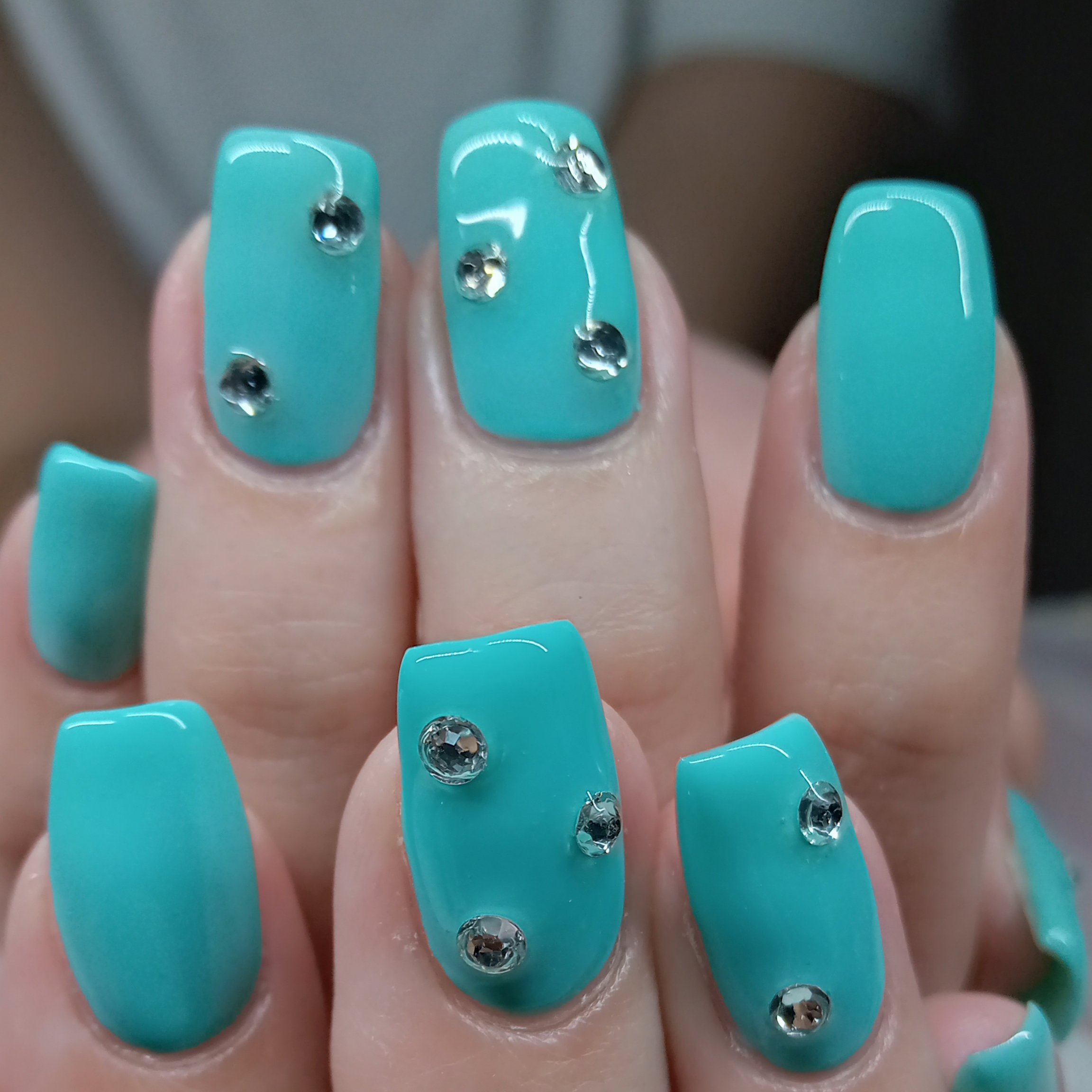 la_nail_TIERRA