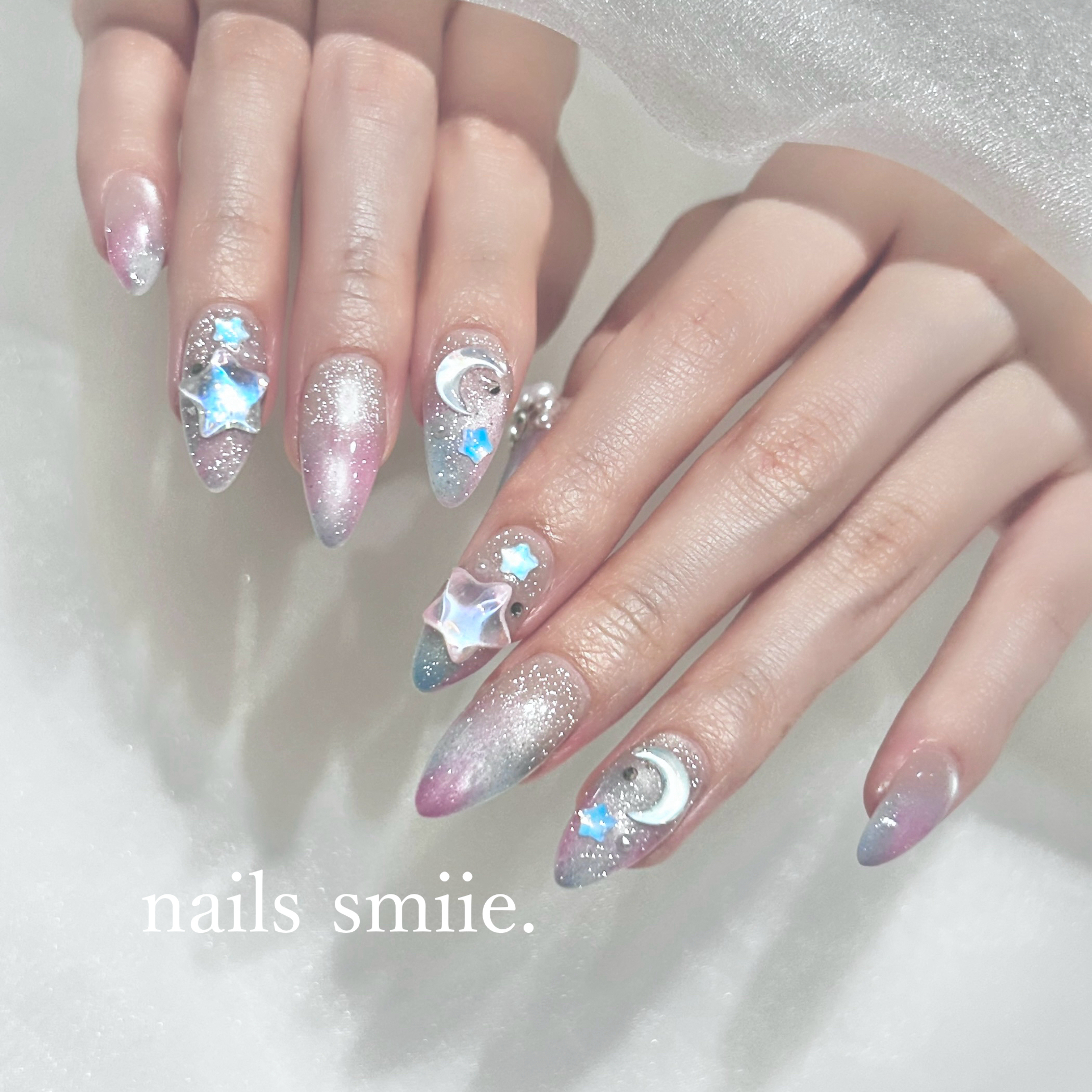 nails_smiie.