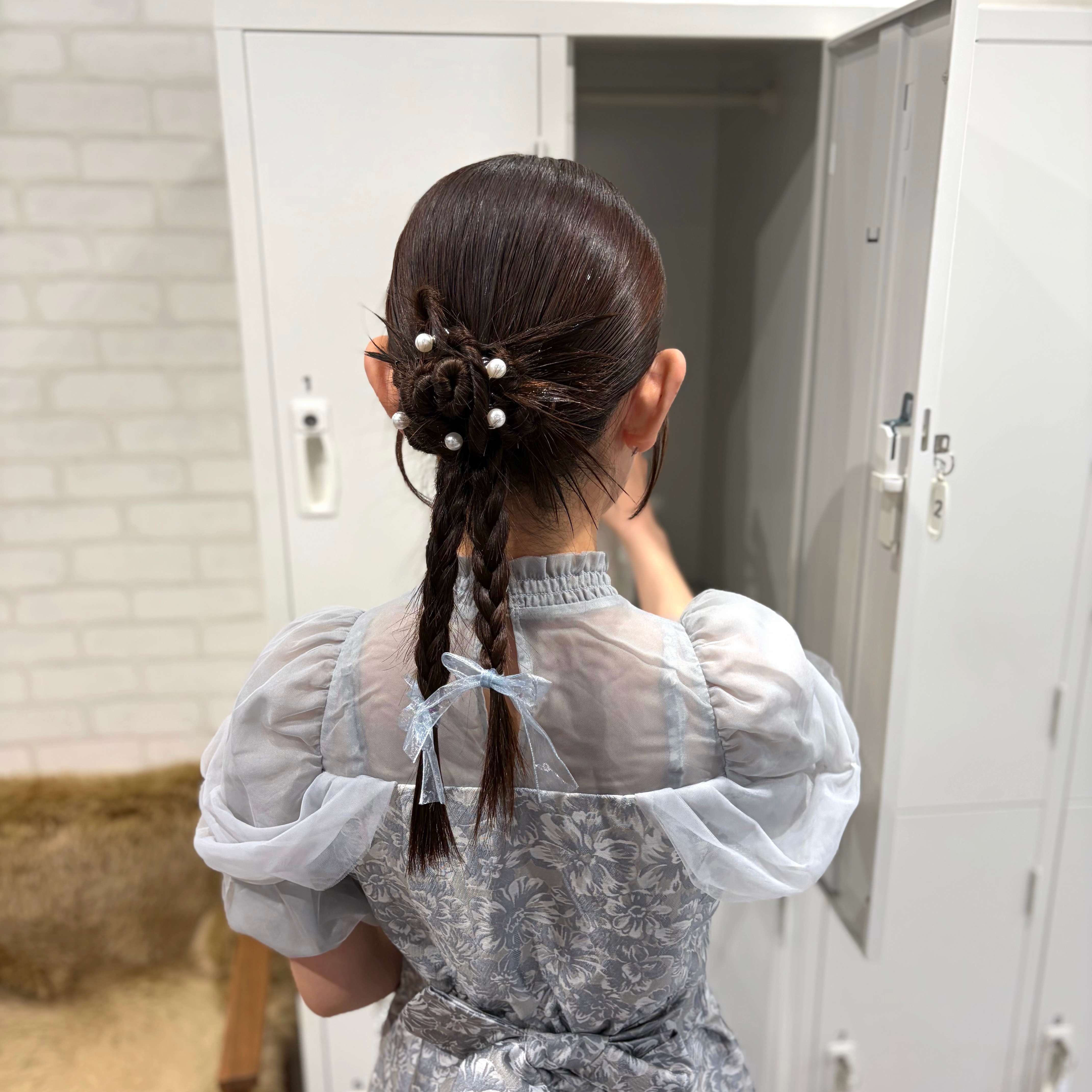 Zina_shiori