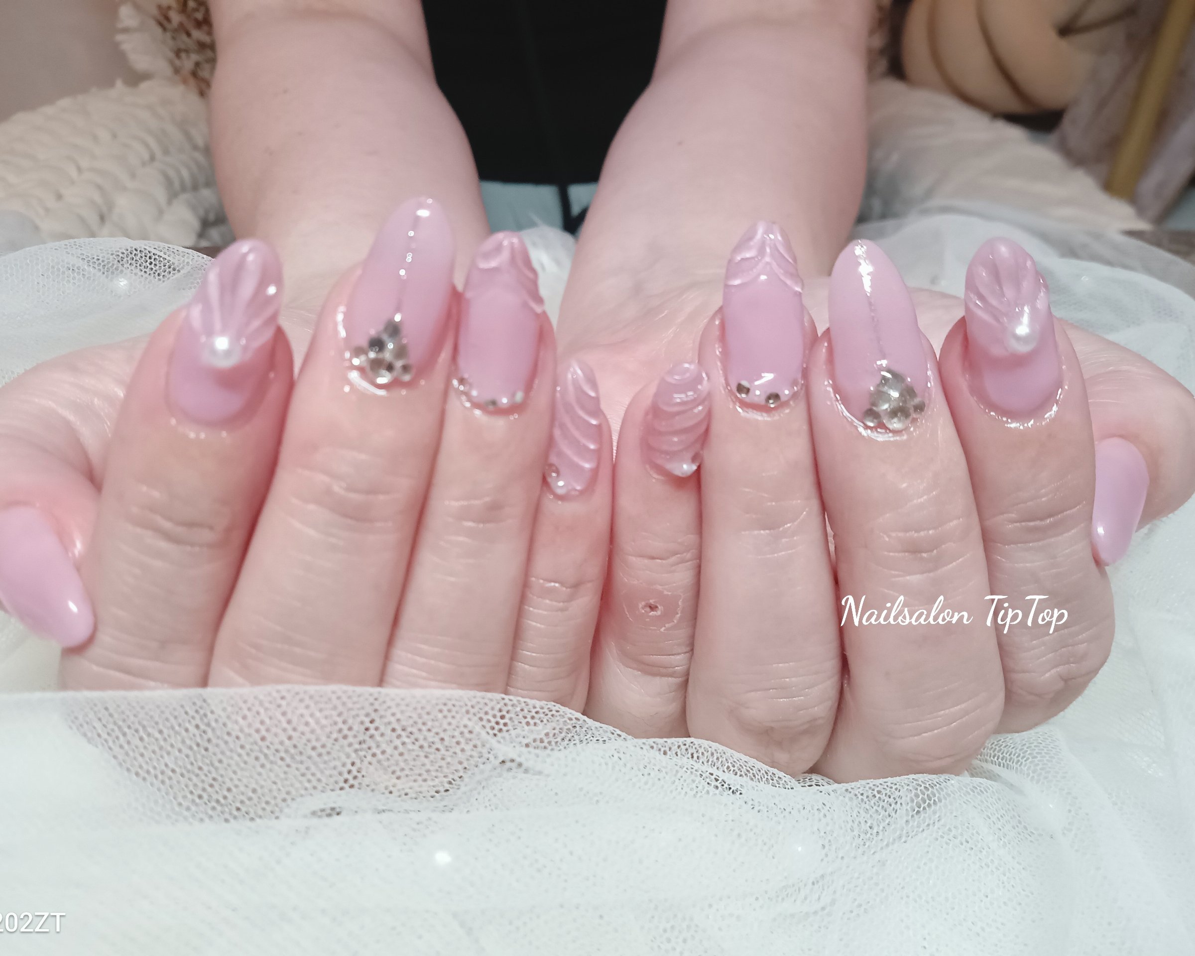 Nail..TipTop