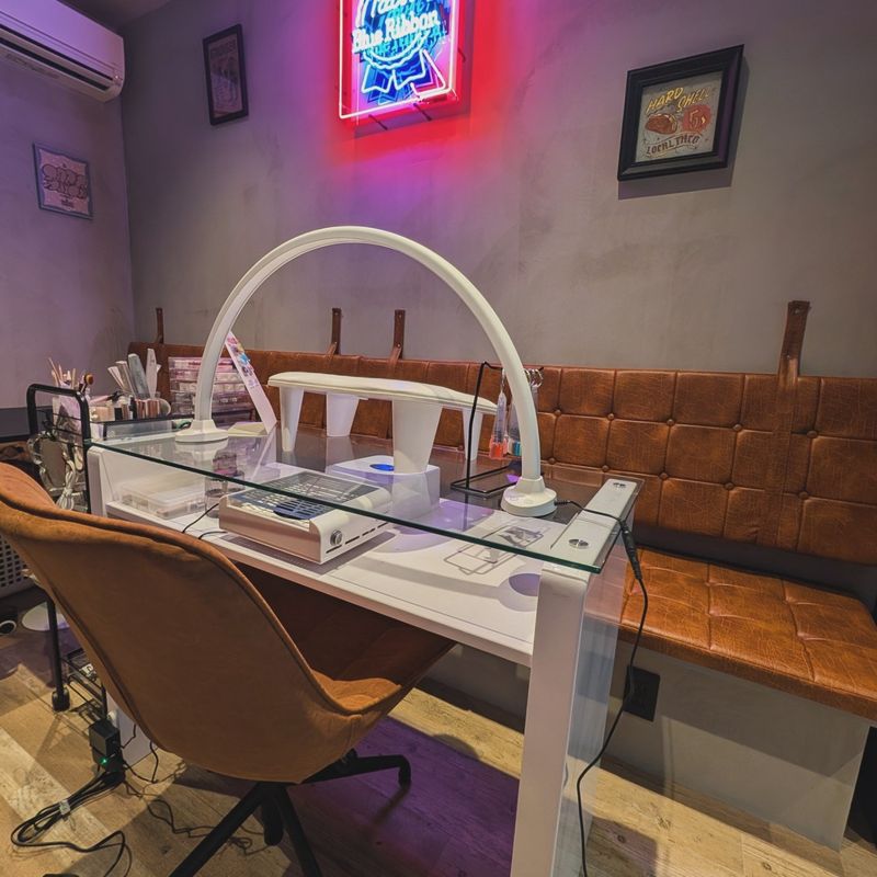 Three NAIL STUDIO