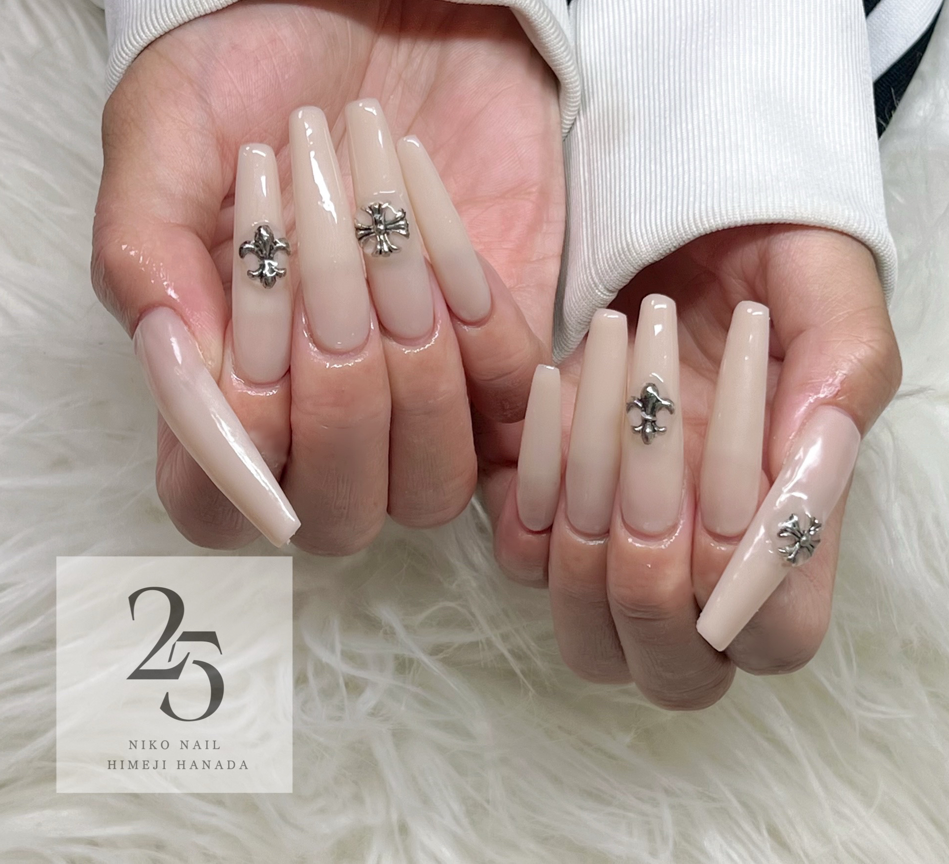 25.NAIL