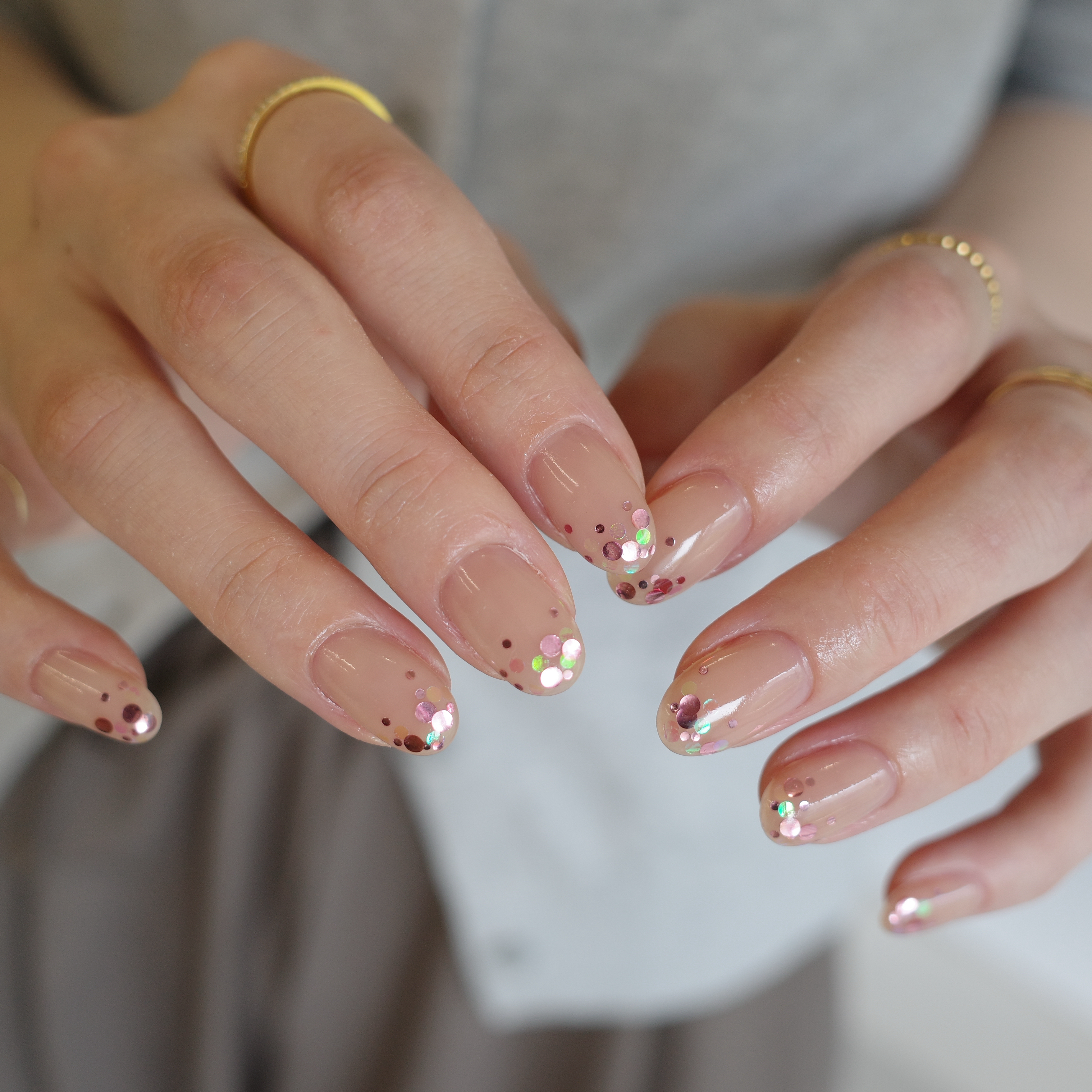 emi_nail