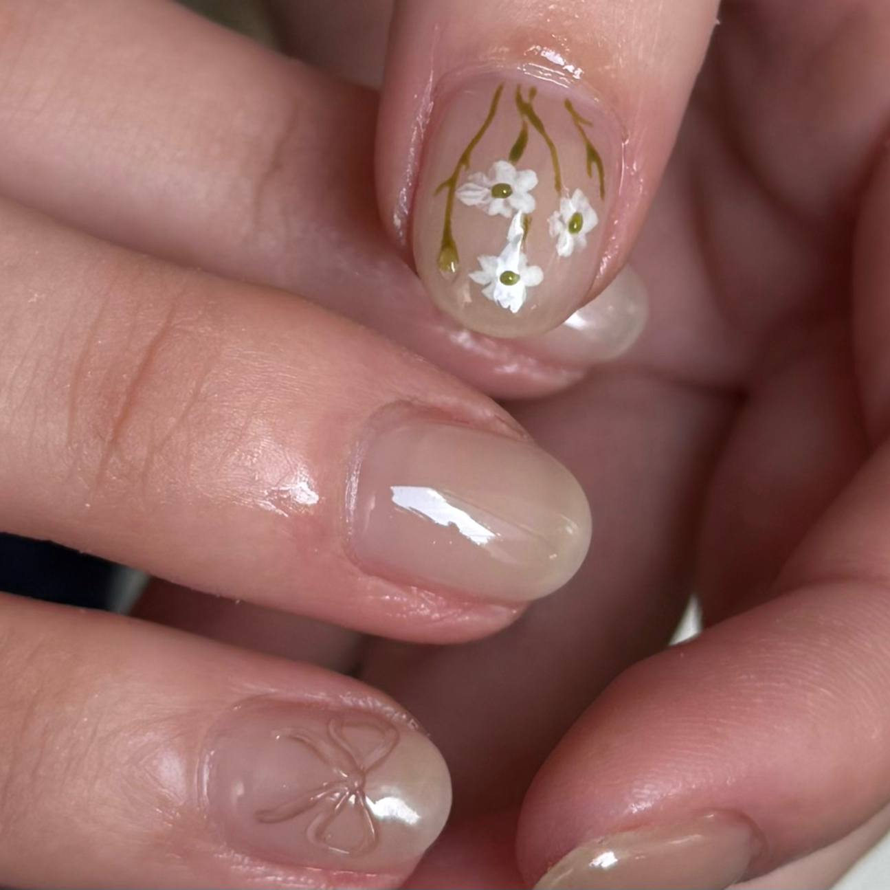 ayla_nail_eyebrow