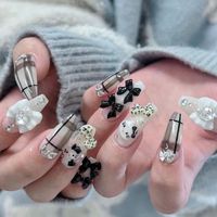 Emaa_Nail