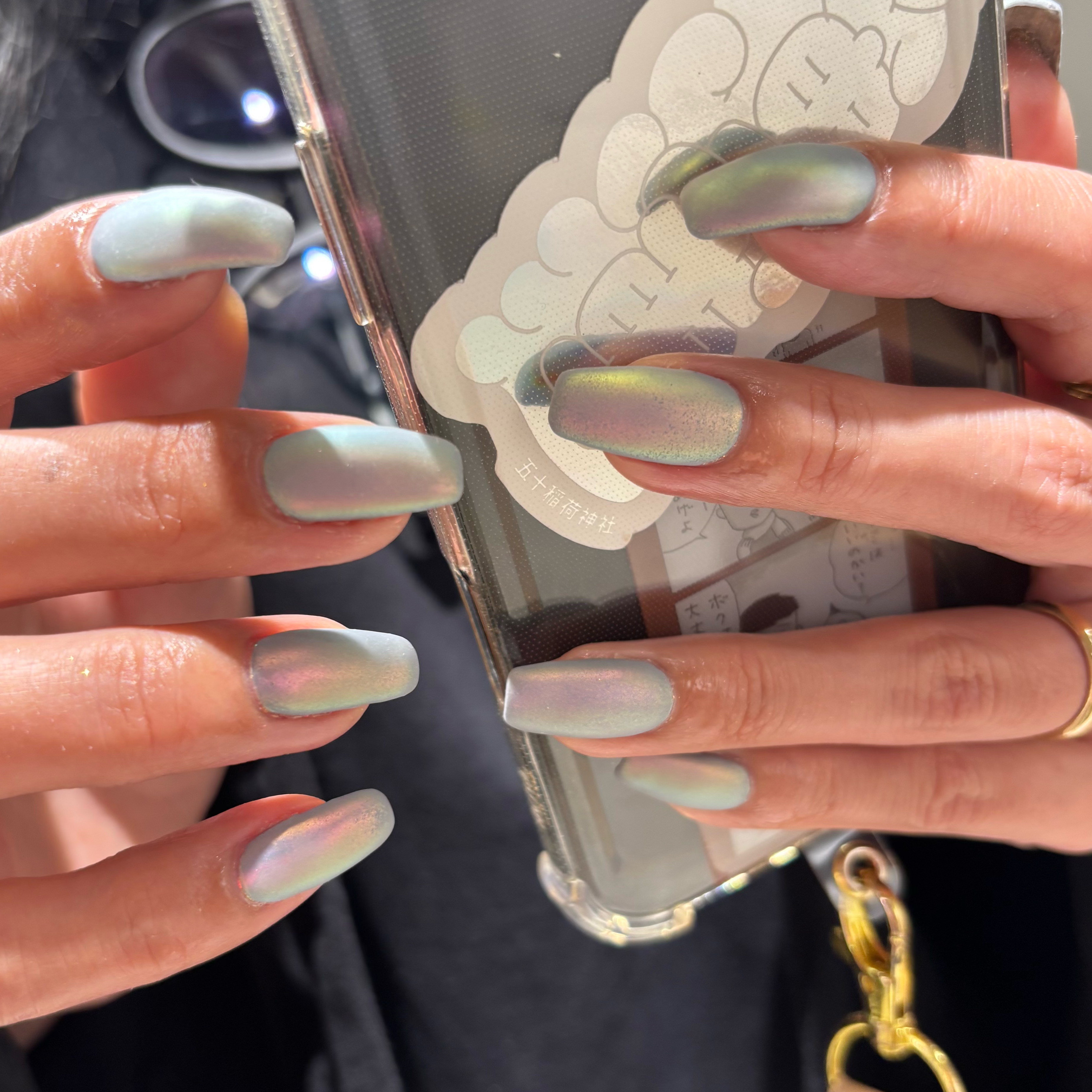 Emu...nail