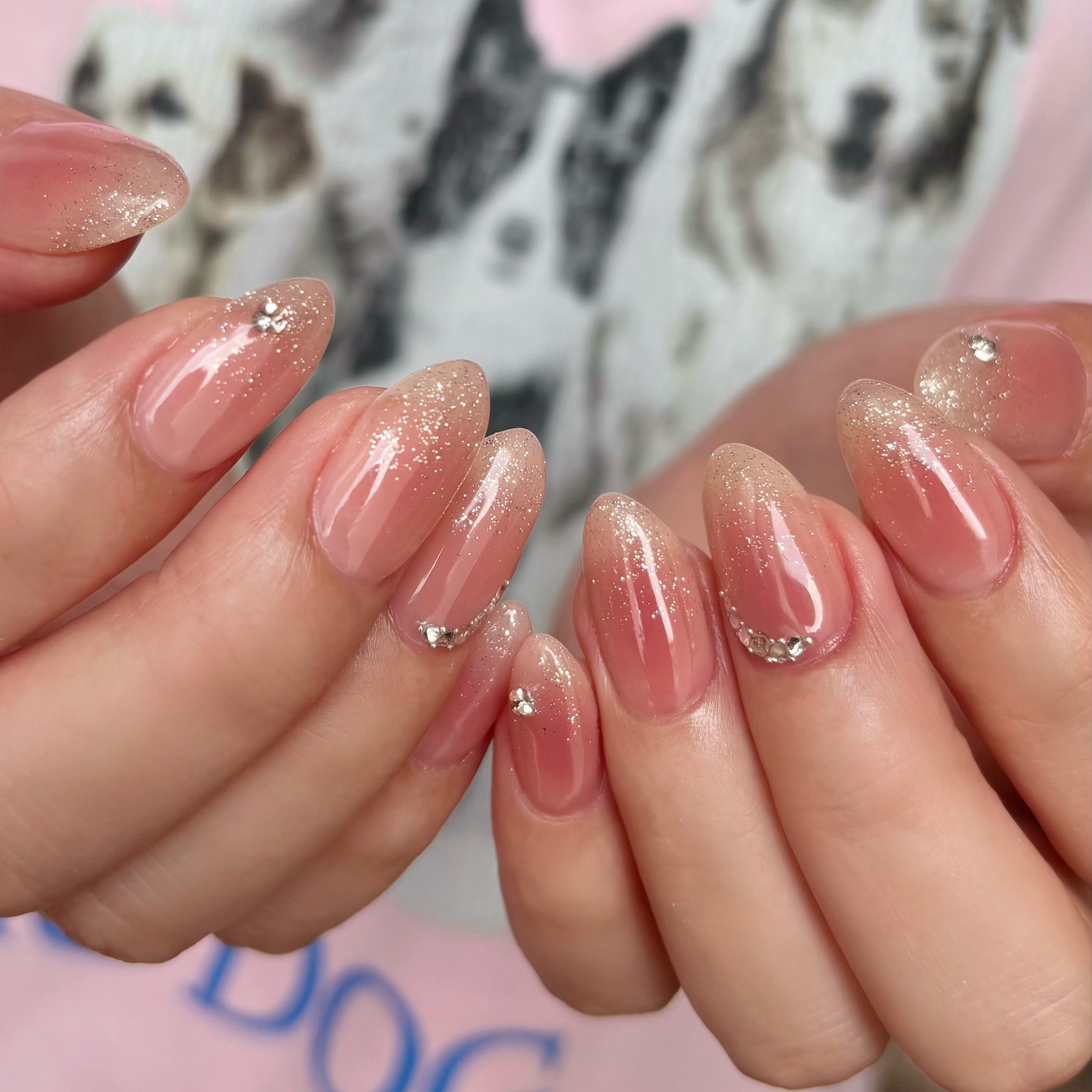 flore__nail